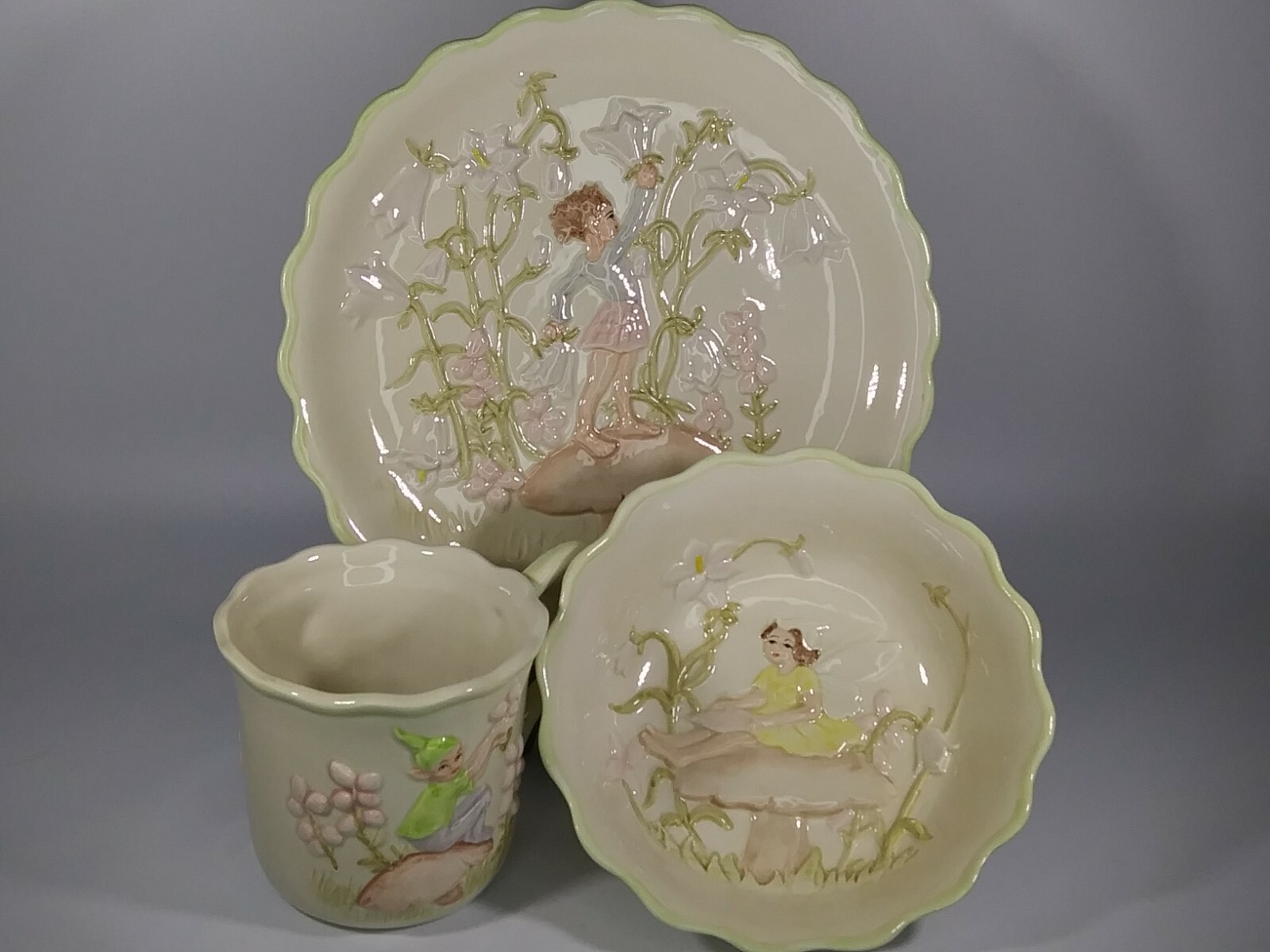 J.WILLFRED/CHARLES SADEK ENCHANTED WOODS PORCELAIN TEA SET