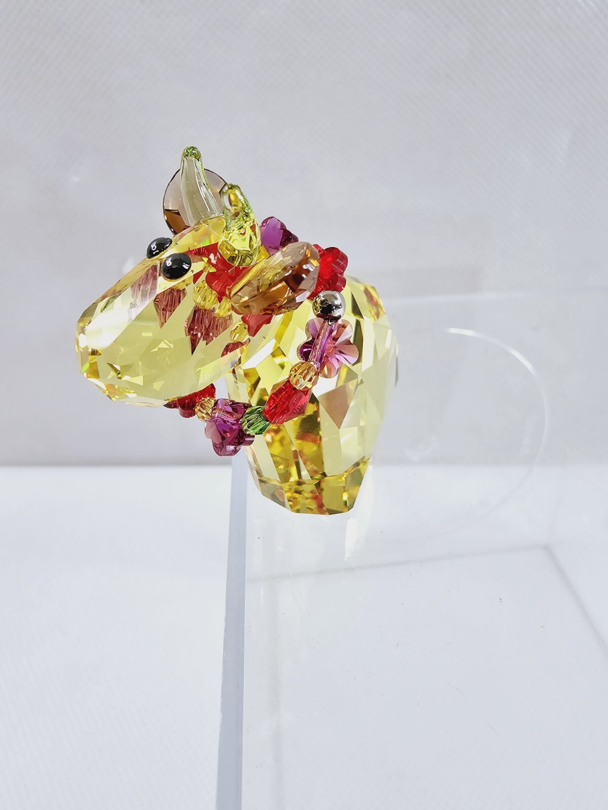 Swarovski 1093651 Lovlots Ltd Online Edition Sunshine Mo Yellow Cow 2011 w/ Box