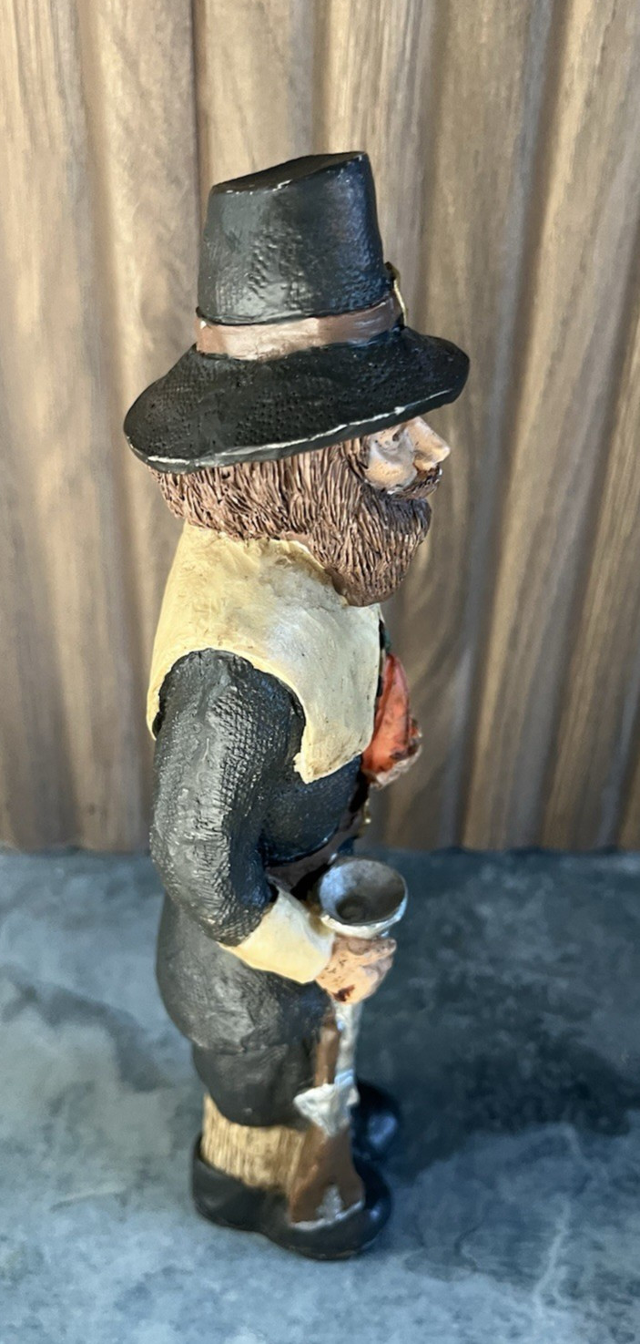 Pilgrim Man Holding A Musket And A Pumpkin 8 3/4”
