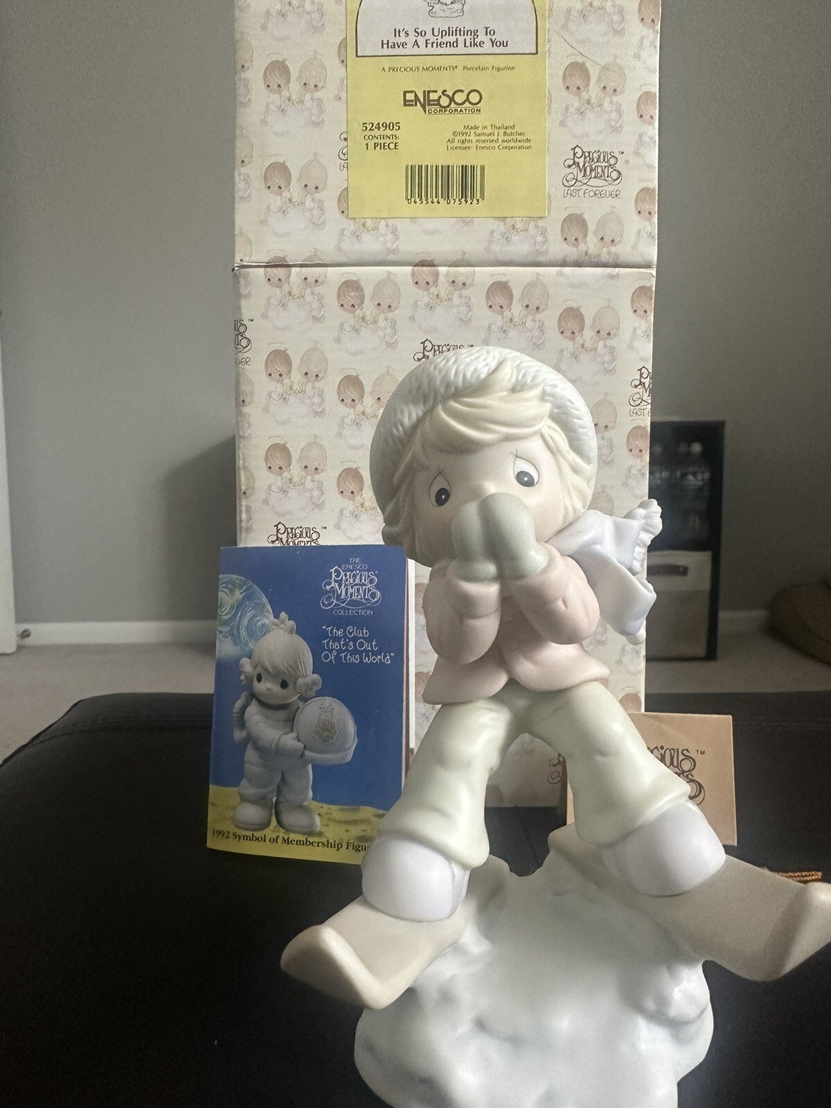 PRECIOUS MOMENTS #524905 “IT’S SO UPLIFTING TO HAVE A FRIEND LIKE YOU” FIGURINE