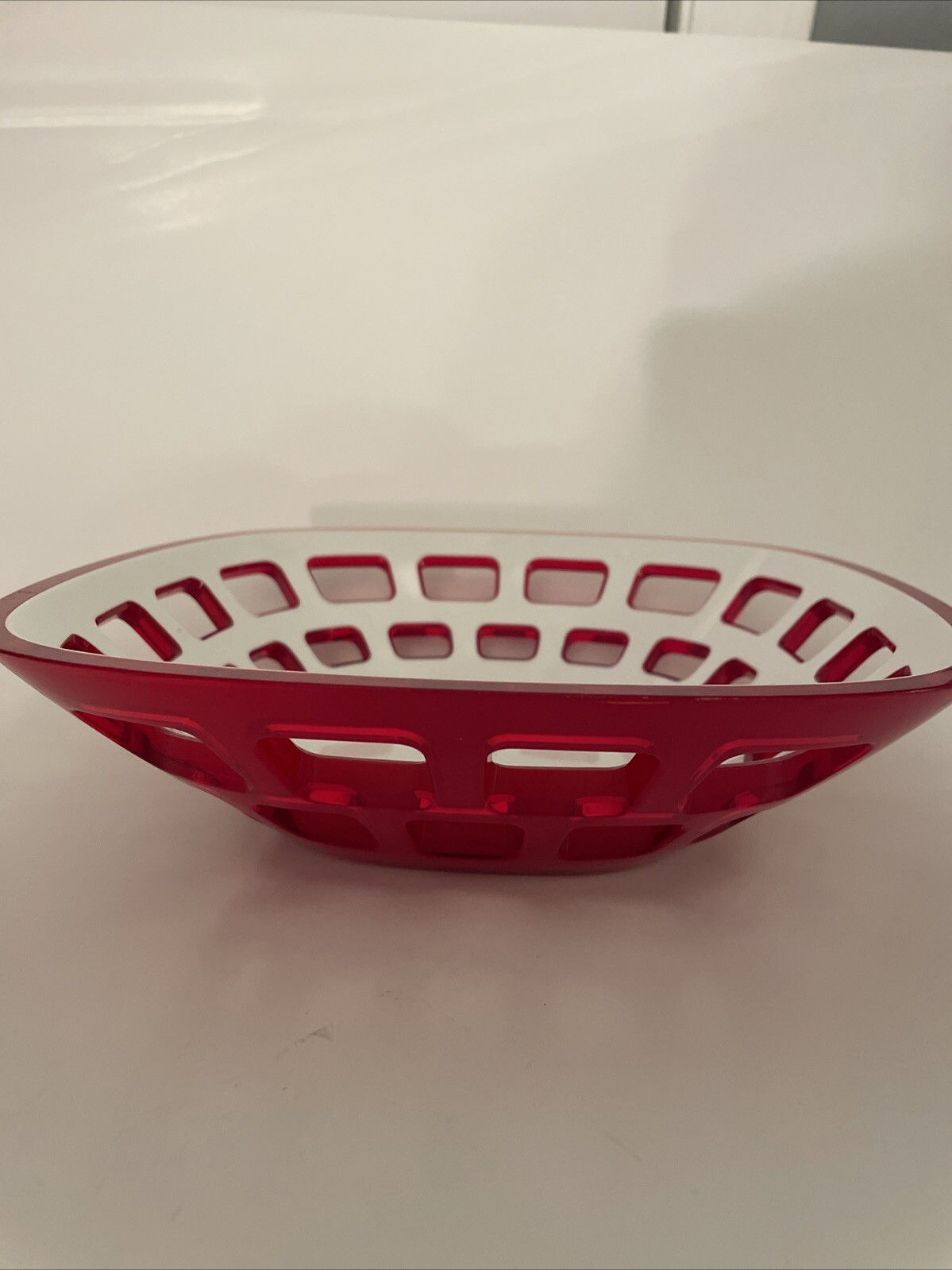 MCM Melamine Red & White Guzzini Bread basket Fruit bowl Lattice Italy 1960’s