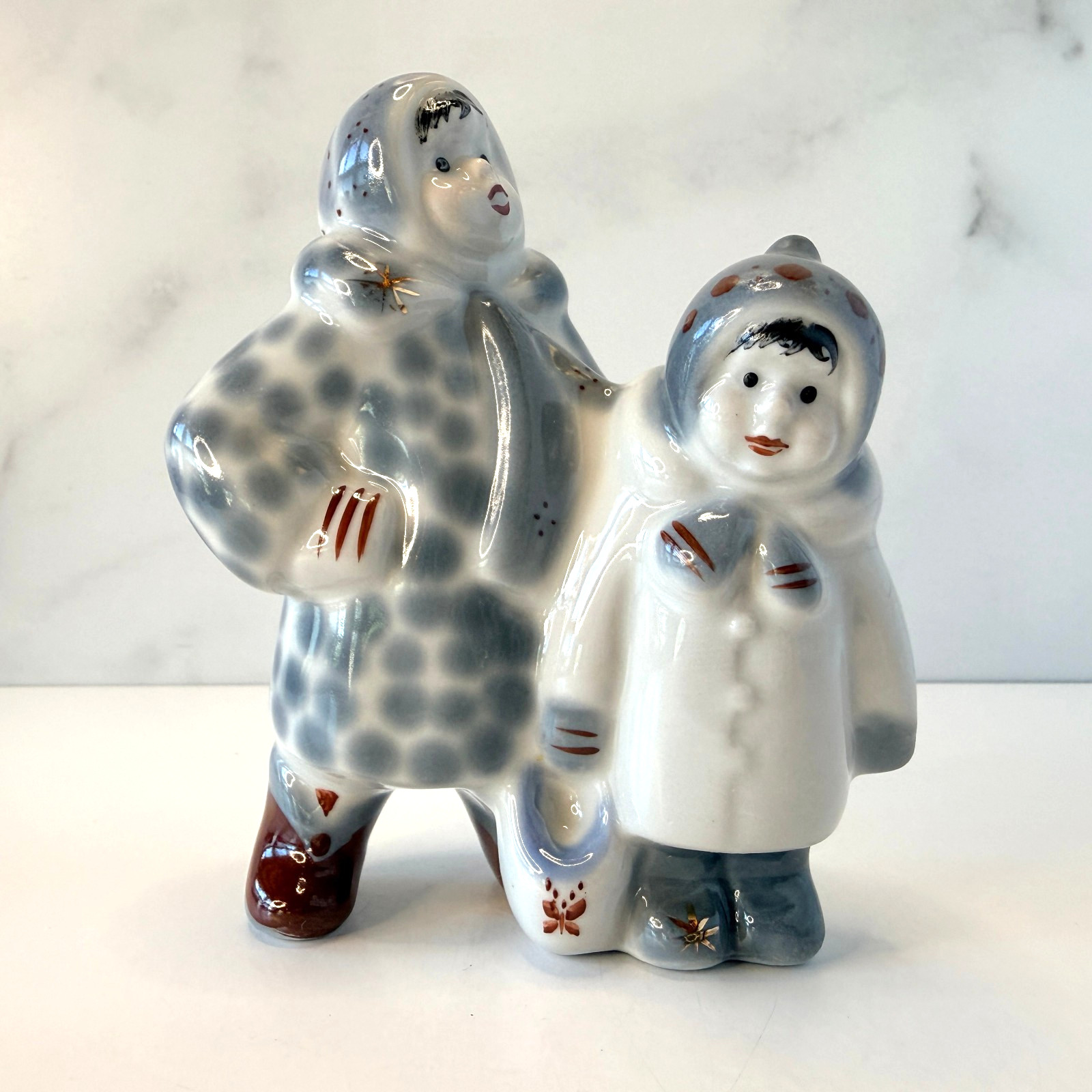 💠 Polonne USSR “Girlfriends” Winter Garden Porcelain Figurine Children 4.5″