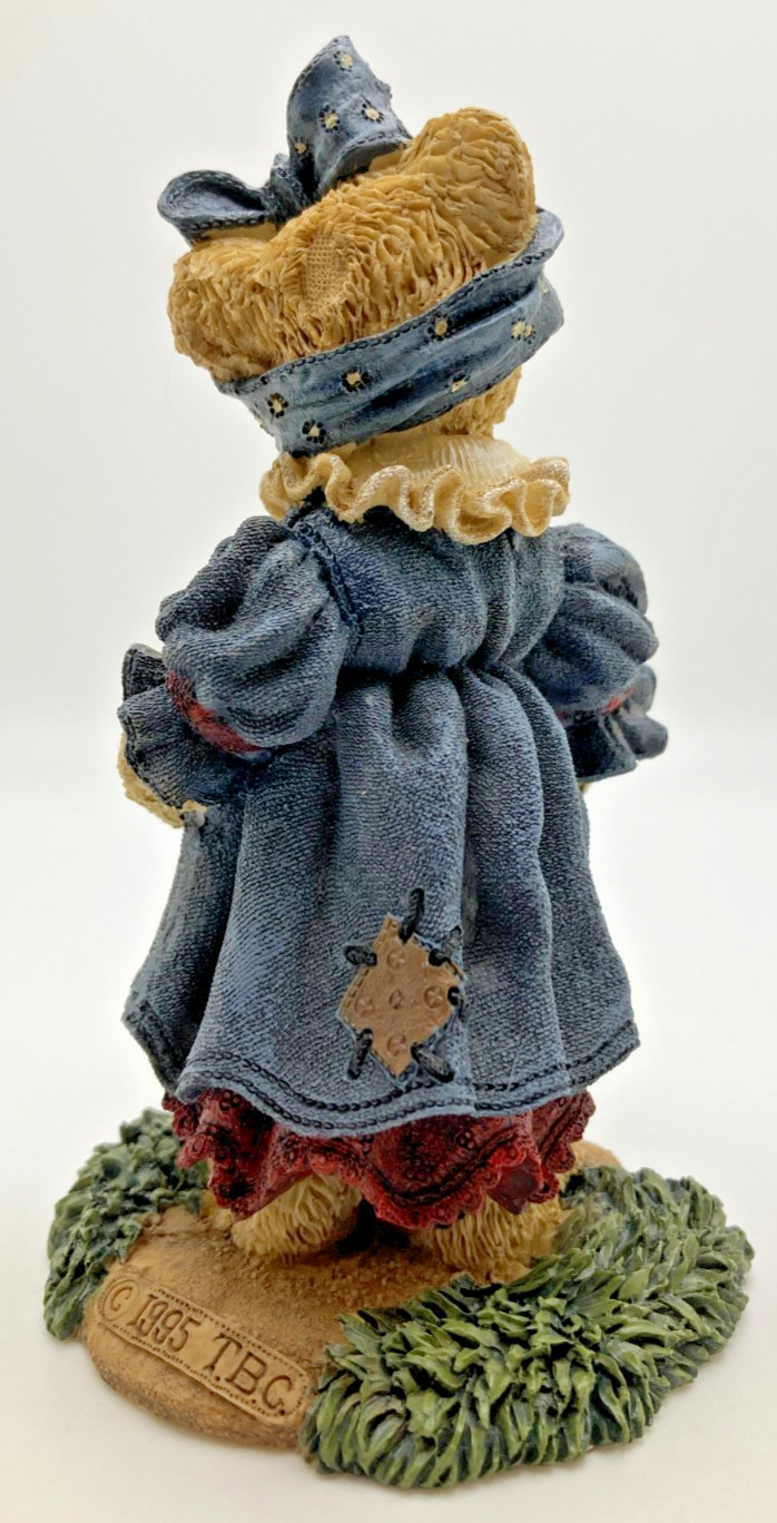 1993 Boyds Bears Figurine Pregnant Momma Bear Momma McBear Anticipation #2282