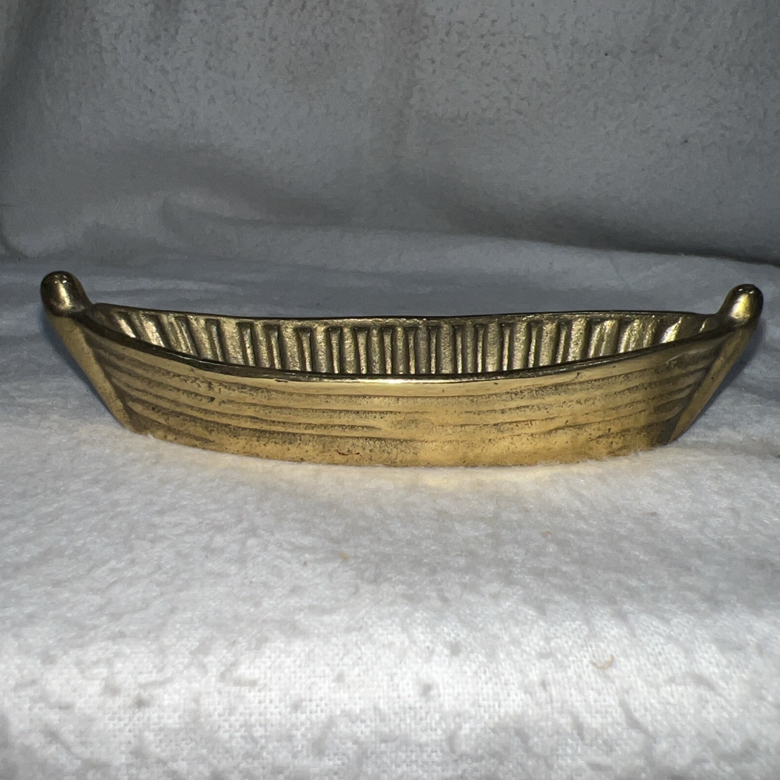 Stripe Outside & Ribbed Inside Canoe Boat ASH TRAY Brass