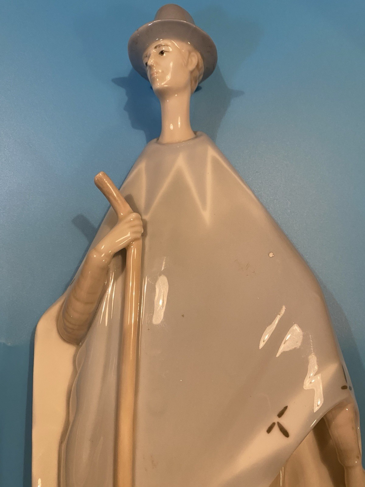 “LLADRO” STYLE PORCEVAL PORCELAIN, TALL SHEPHERD WITH STAFF AND DOG – SPAIN.