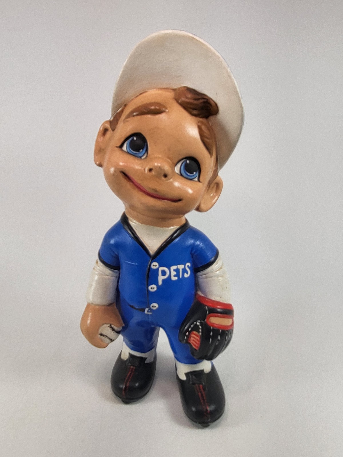 Vintage 70s Atlantic Mold Ceramic Statue Baseball Boy Smiling 11 1/2 X 5 1/2