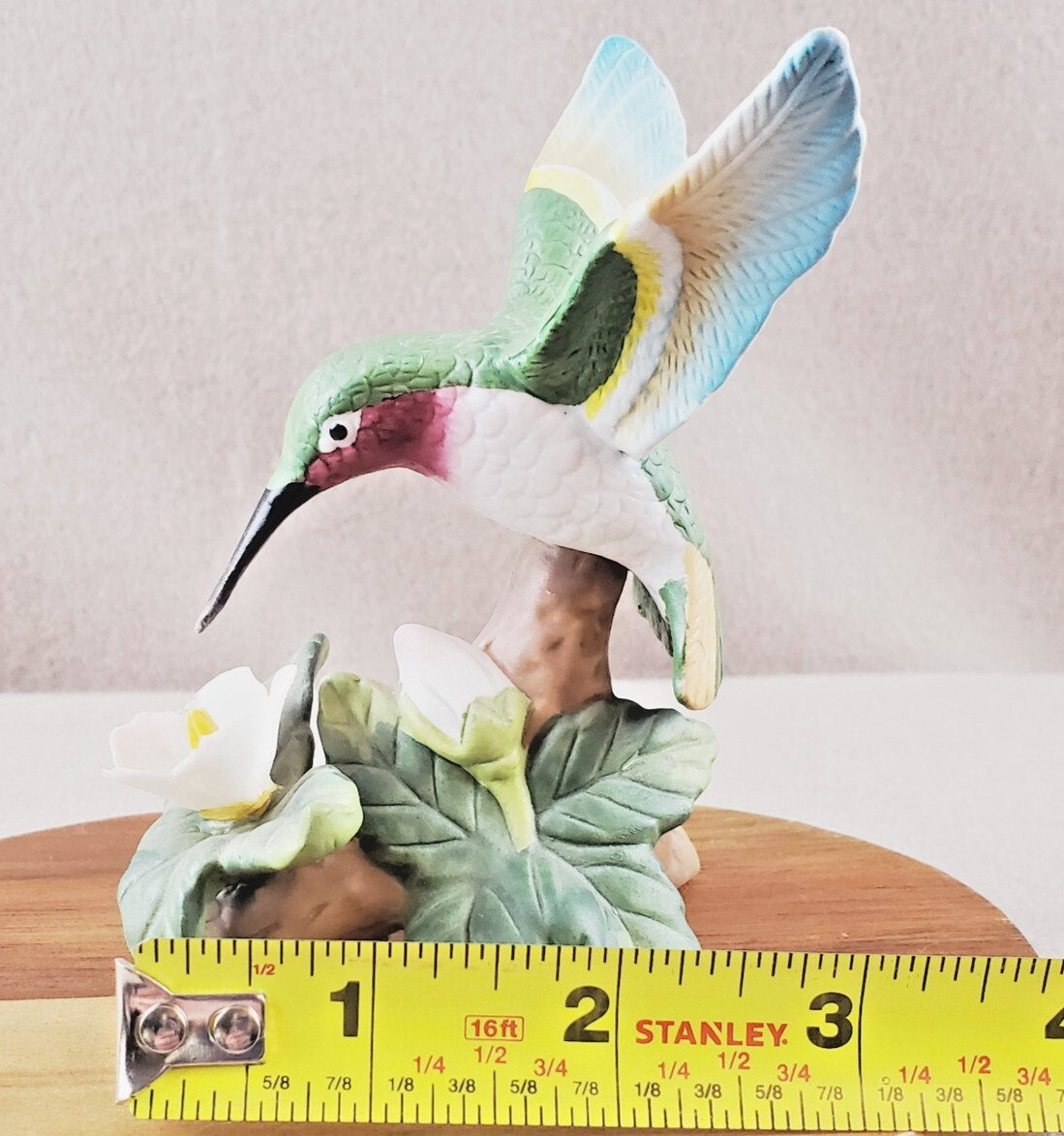 Vintage Hummingbird Figurine w/Pink Flower on Tree Branch Porcelain 4″ Tall