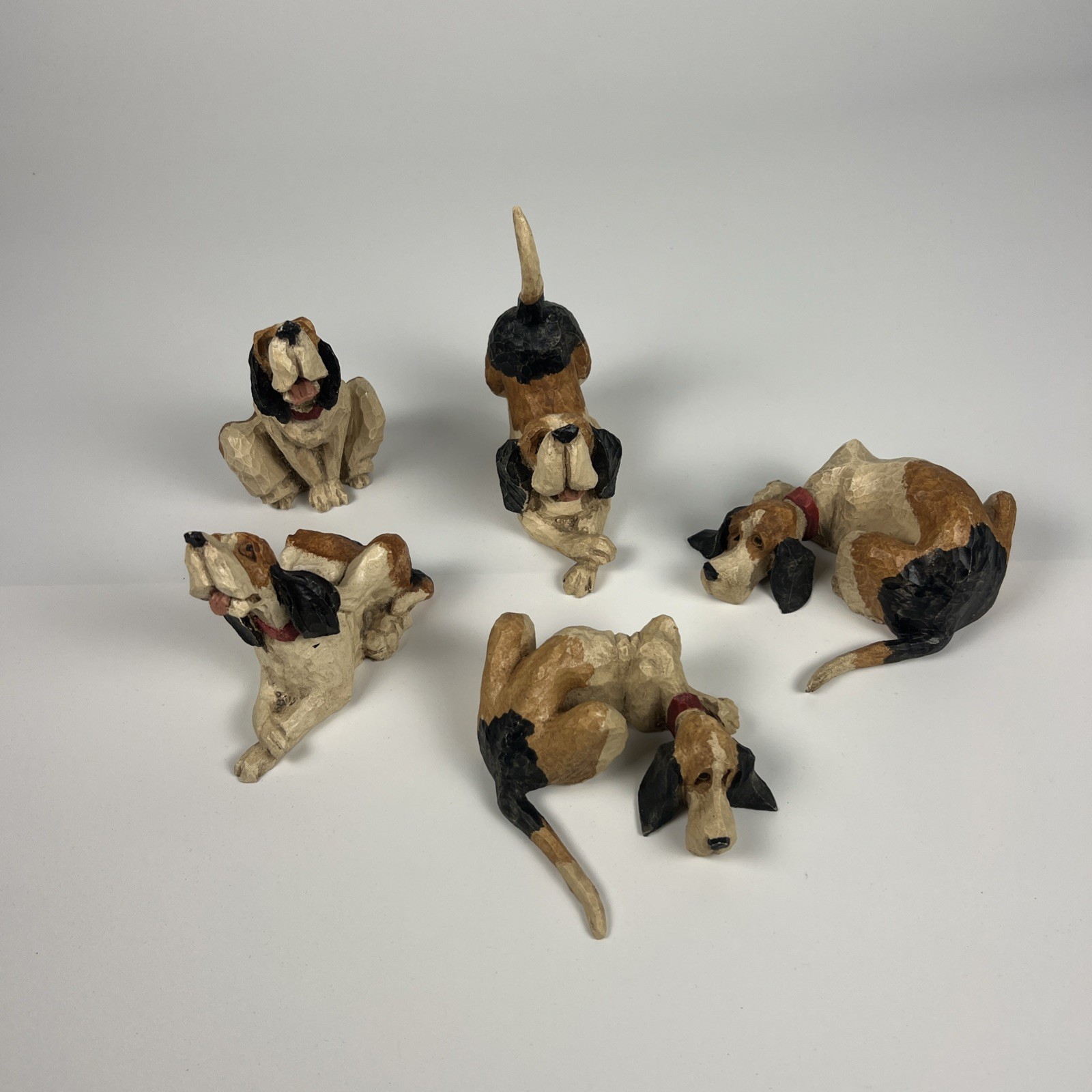 Vintage Set of 5 Hunting Bloodhound Dog Figurines