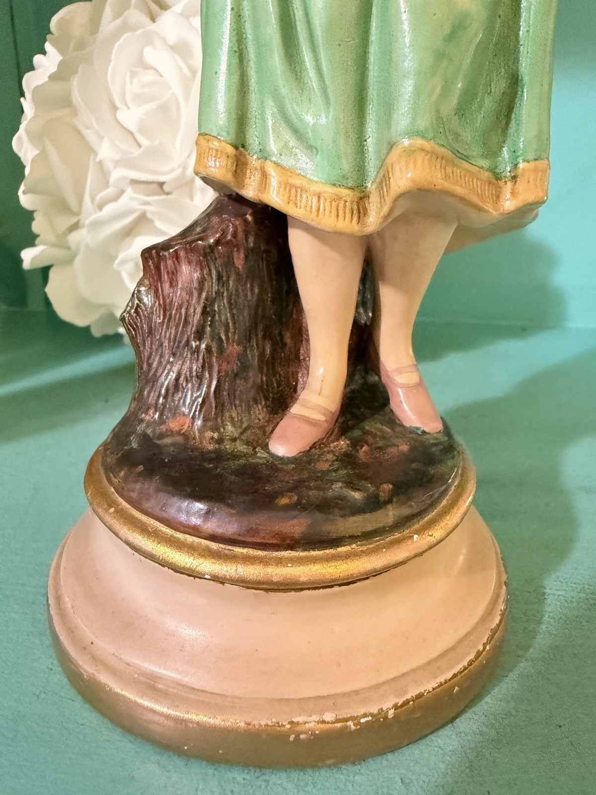 VTG Borghese Handpainted Peasant Girl Holding a Bird Chalkware Figurine 11″ USA