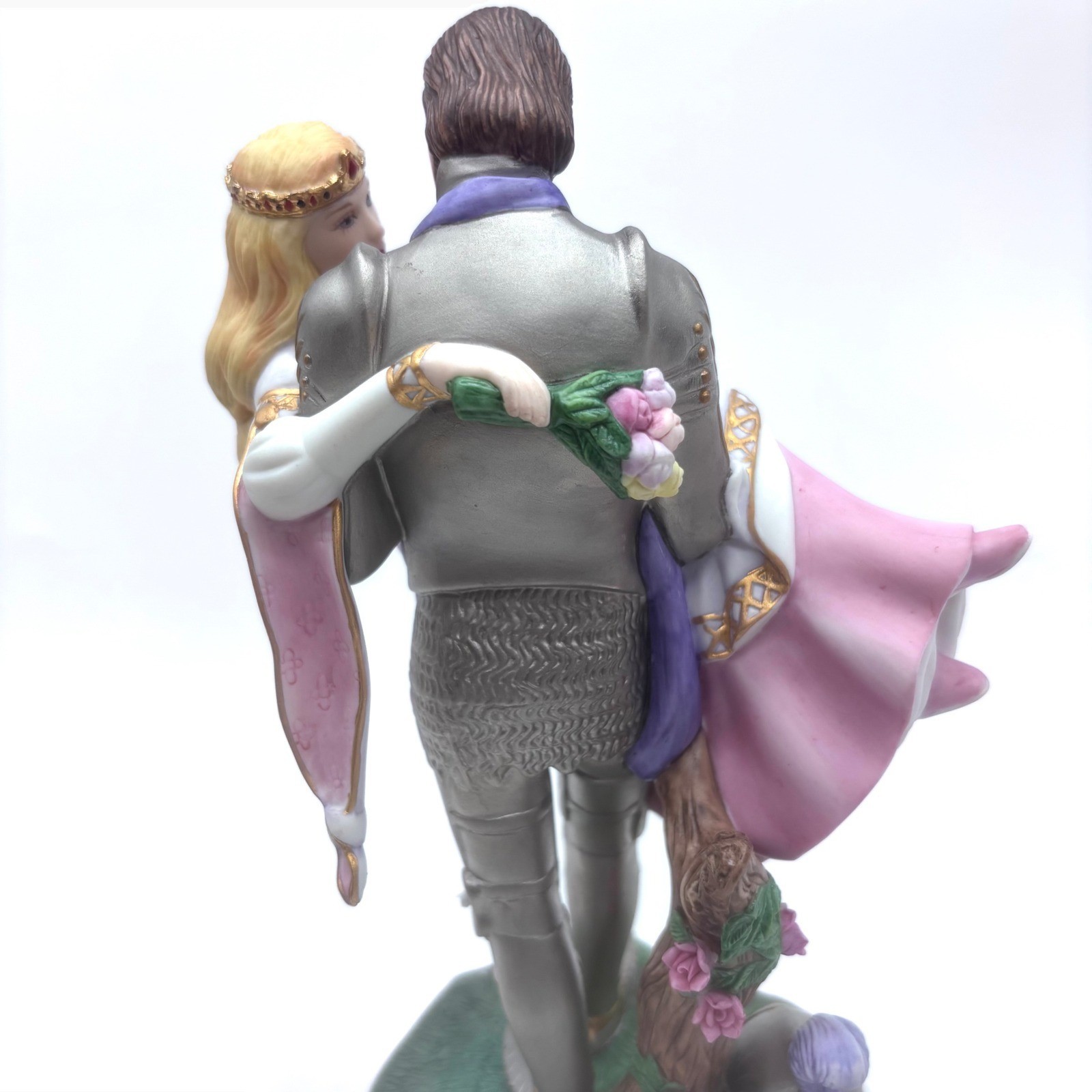 1995 LENOX Knight in Shining Armor Figurine Limited Edition 9″ Discontinued NEW