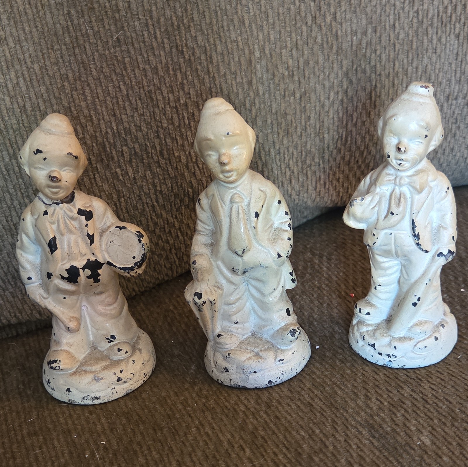3pc Ceramic Children Figurine Set, White w/ Black Speckle, Painted Finish