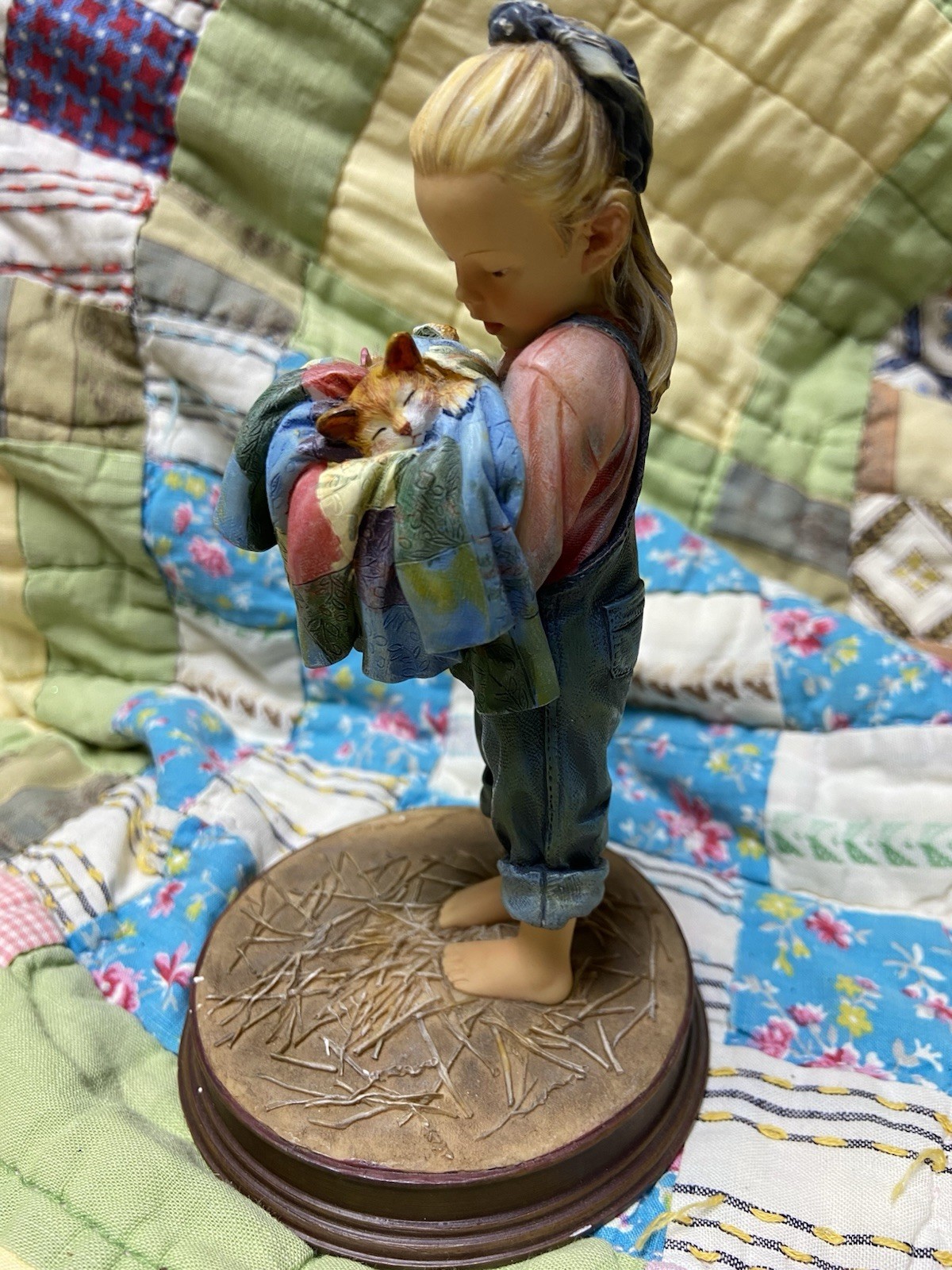 Mama Says…. Guard Your Treasures Figurine Demdaco Girl w/ Kitten 2003