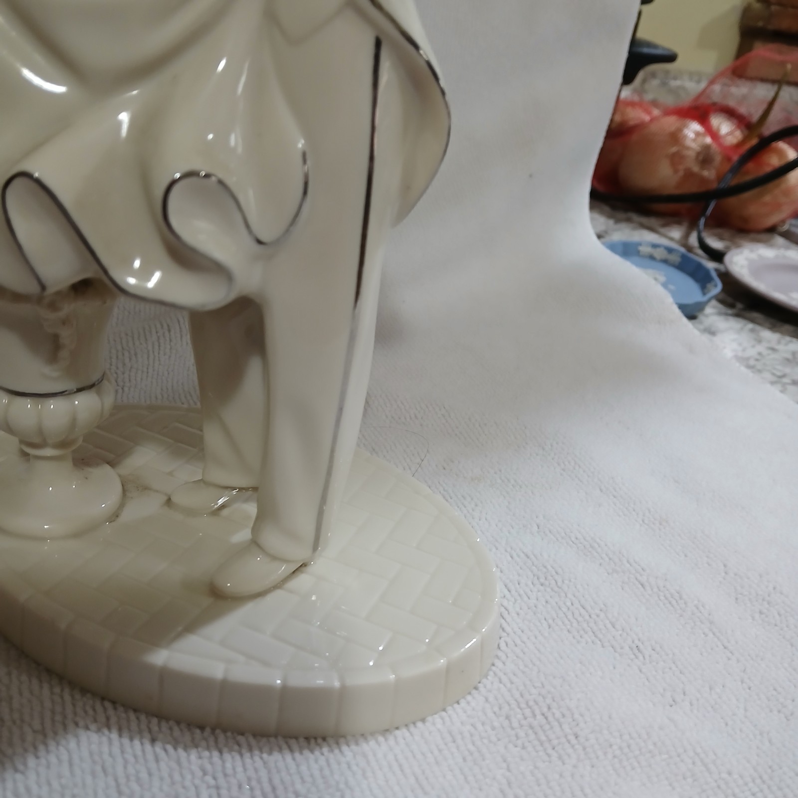 Lenox Wedding Cake Topper Promises “Swept Away” Bride Groom Porcelain