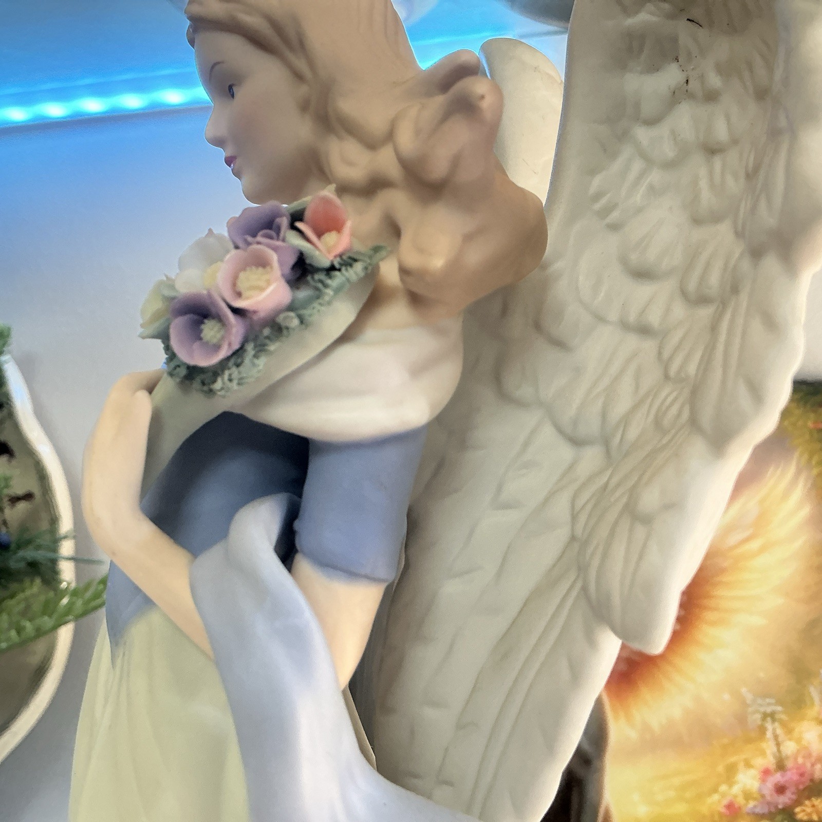 Home Interiors Charity Angel #11296-01 Porcelain Figurine 10″ Tall 2001