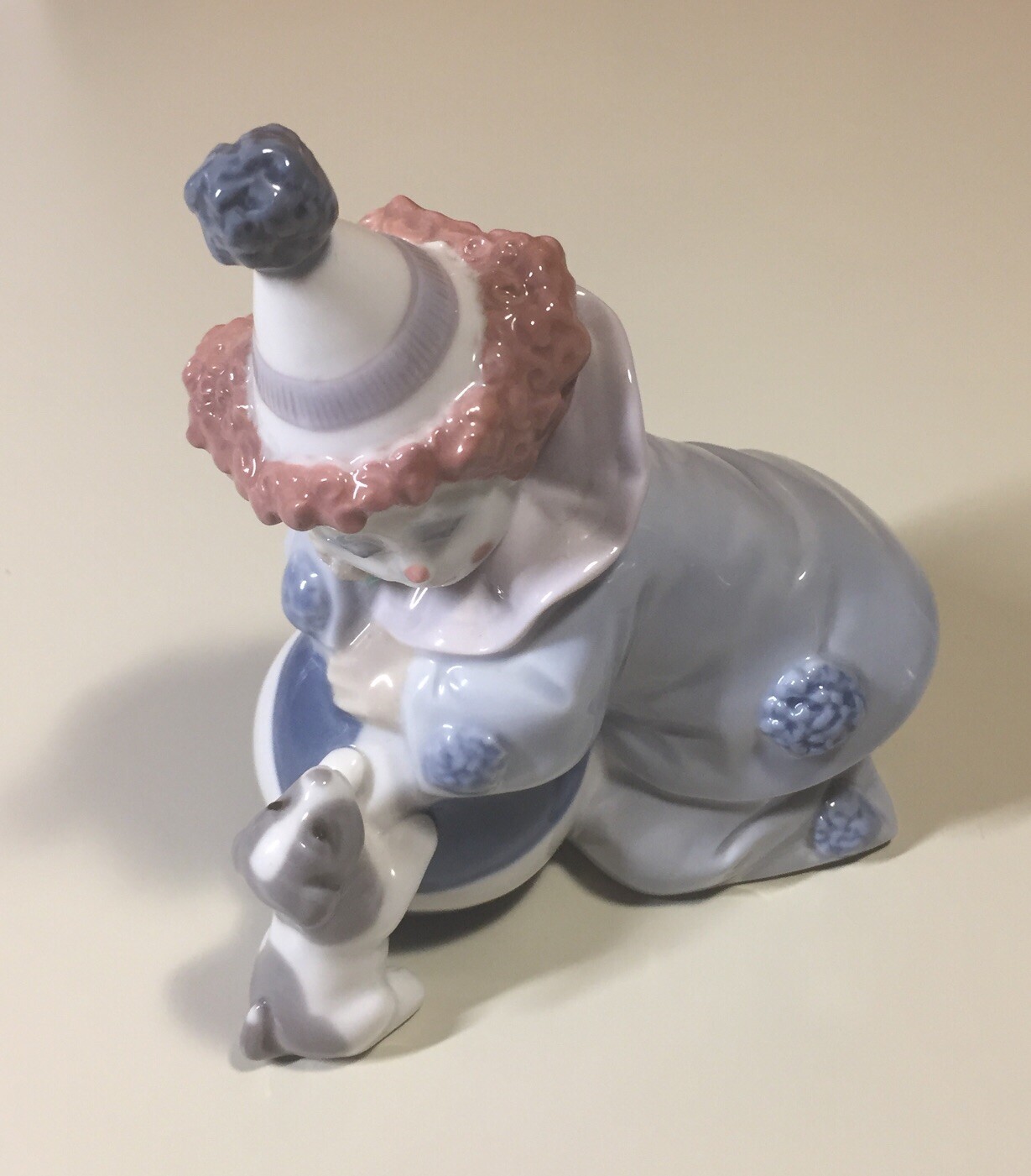 LLADRO # 5278 Pierrot W/Puppy Ball Glossy 4.5” NO BOX