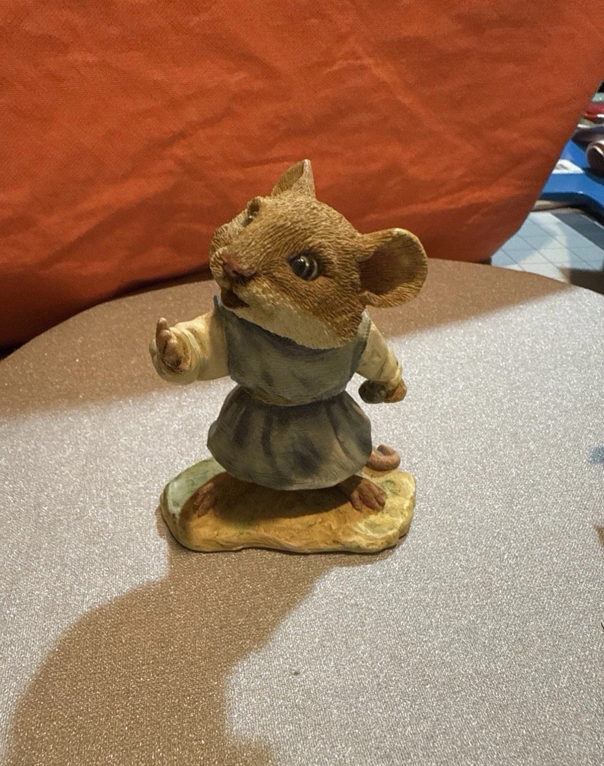 Redwall Figurine Brian Jacques Julie London Laterose. RARE Figurine No Box