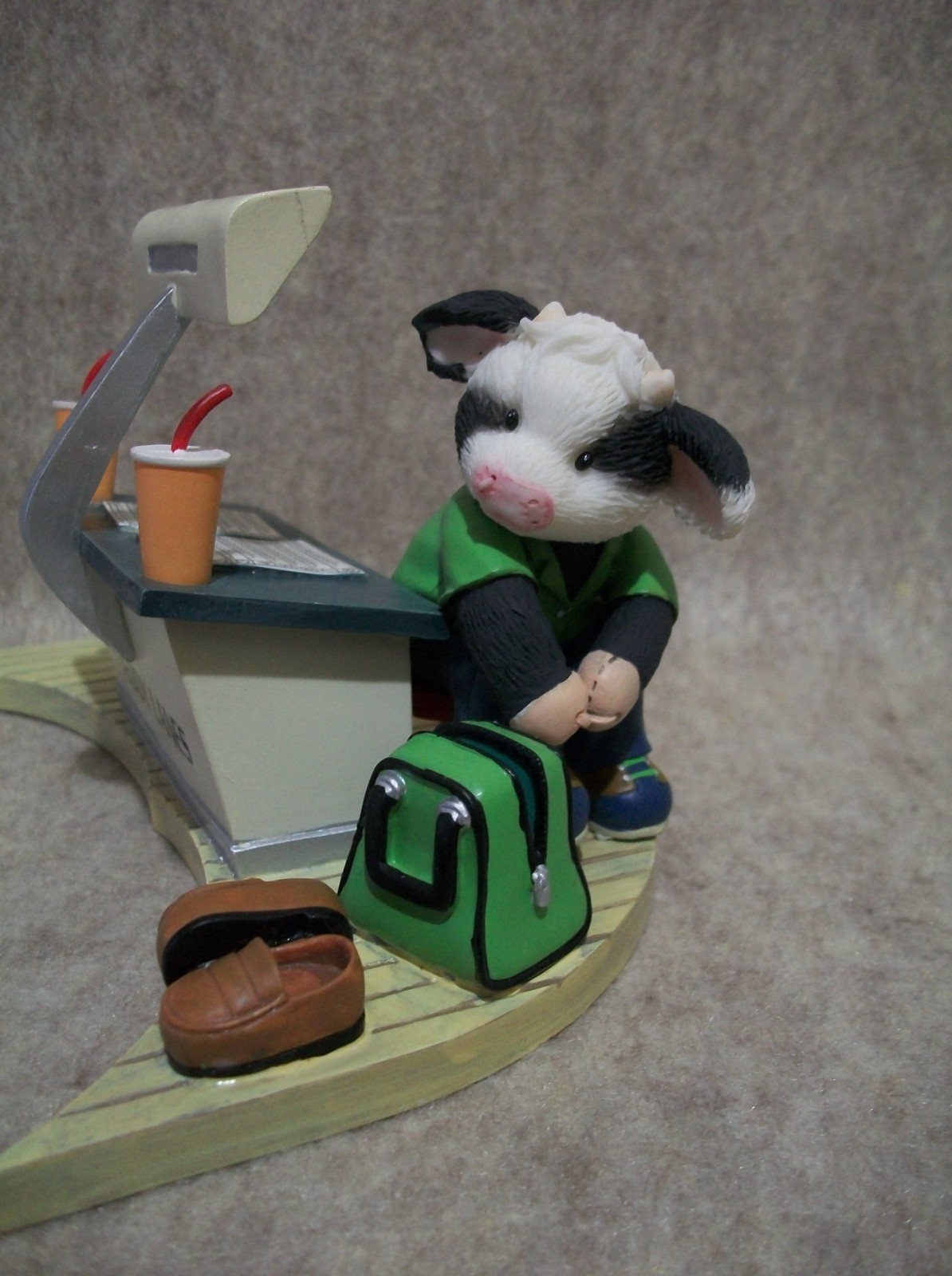 Lace’m Up Tight – Bowling – Mary Moo Moo Cow Figurine