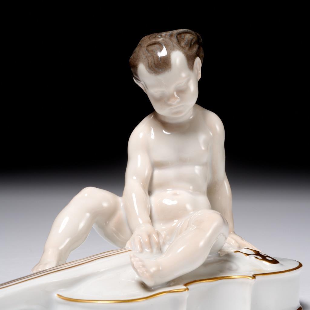 Rosenthal Ferdinand Liebermann Cellist Putti Cello Model 342 Selb Germany 8.5″l