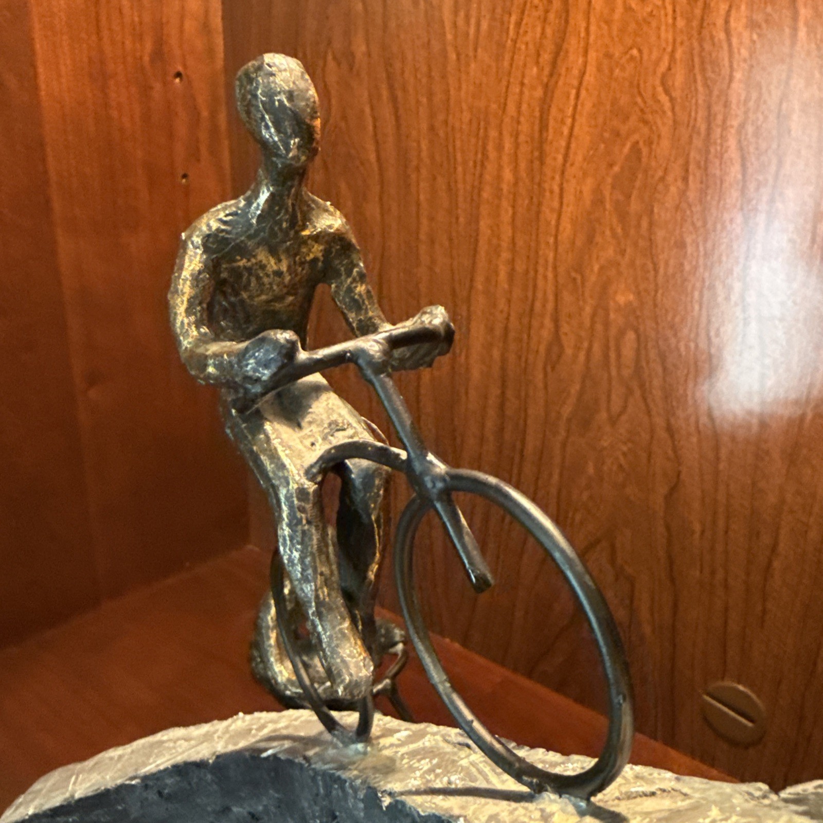 Mountain Bicyclist RACING Statue By Sagebrook Home Bronze Polynesian
