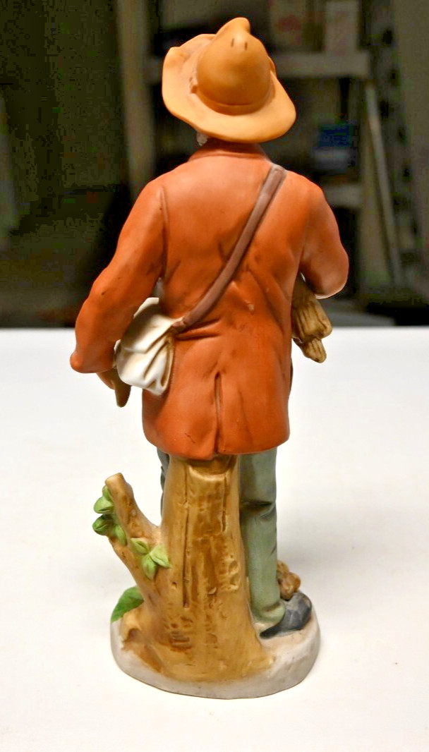 Vintage Homco 10″ Porcelain Figurine #8884 Old Man Carrying a Bundle of Wood