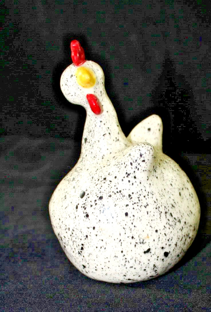 Set of 2 Vintage ‘Les Poules’ De Catherine Hunter Ceramic Pottery Hens EXCELLENT