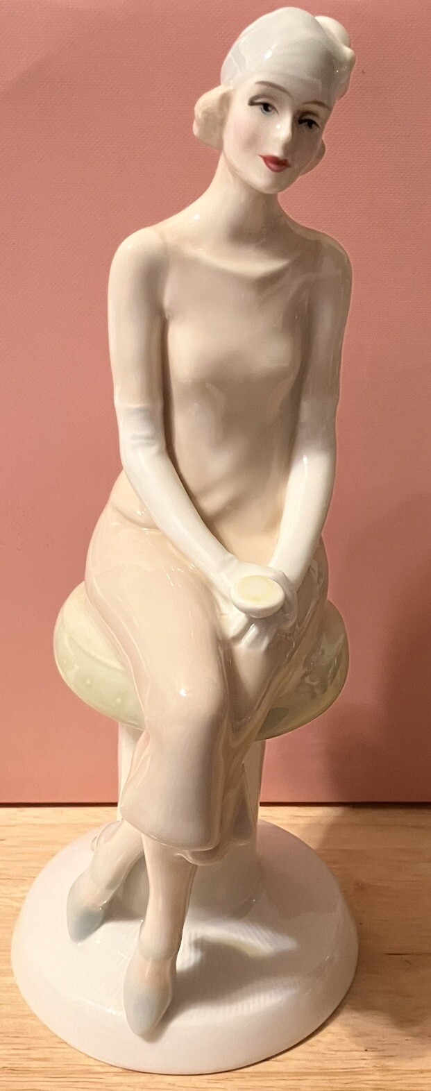 Royal Doulton porcelain statue “Cocktails” HN 3070, 11.25 In L Vintage Perfect!