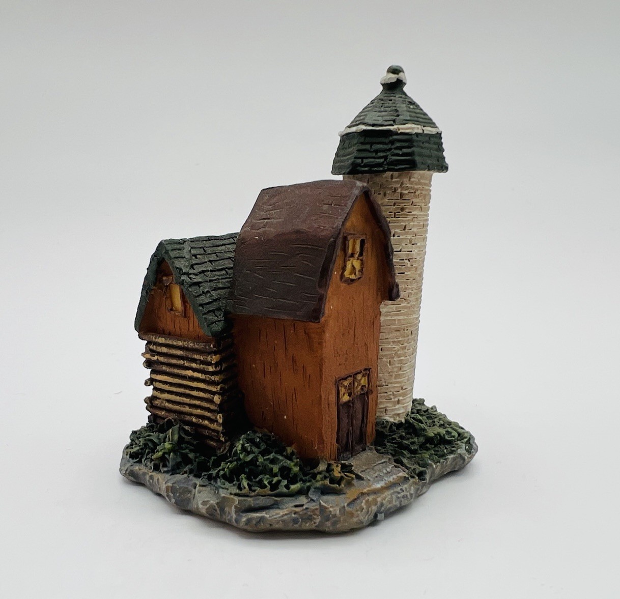Unbranded Rustic Barn, Silo & Log Cabin Resin Figurine Country Farm Decor