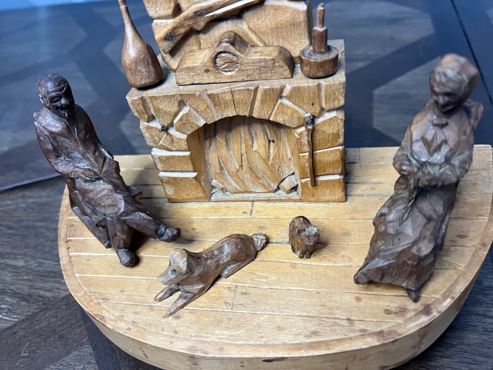WOOD CARVING TABLE LAMP-FOLK ART W/ PEOPLE-DOG-CAT FIREPLACE,ETC-WORKING