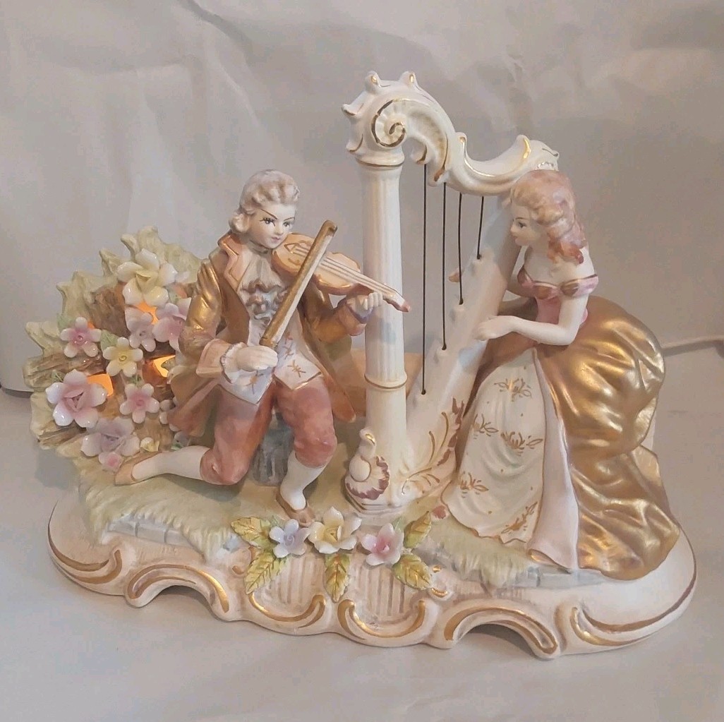 Lenwile Ardalt Porcelain Figurine Lighted Lamp 11 X 15 X 8.5 Music Box No Chips