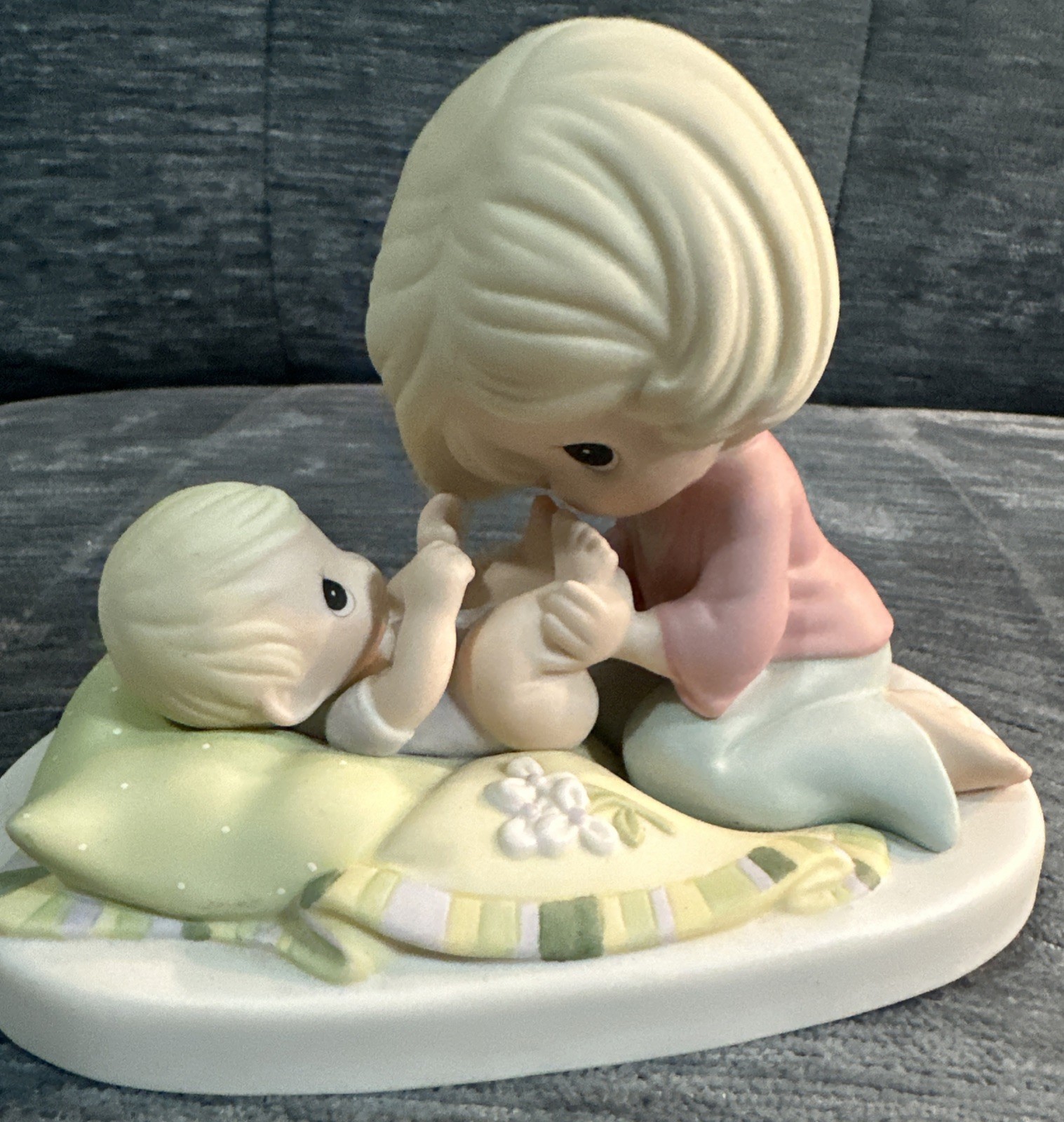 2007 Precious Moments “The Greatest Joy Is Motherhood” #790021 EUC