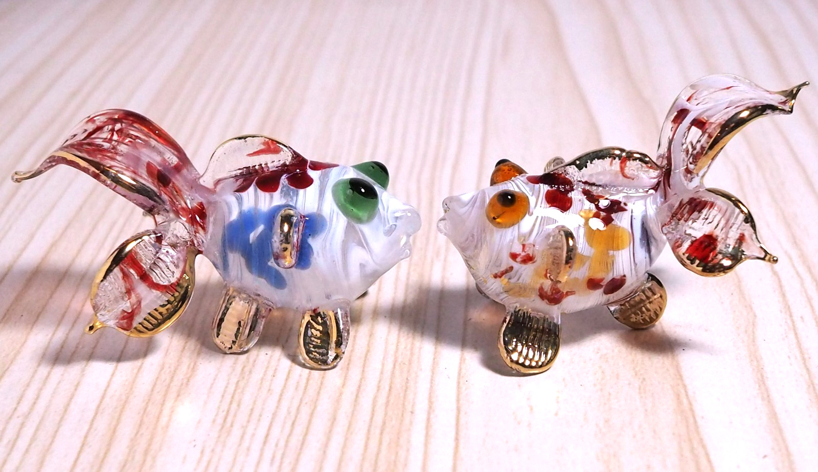 2 pcs. Goldfish figurine handmade blown art glass gold trim 2.5 in Gift decor