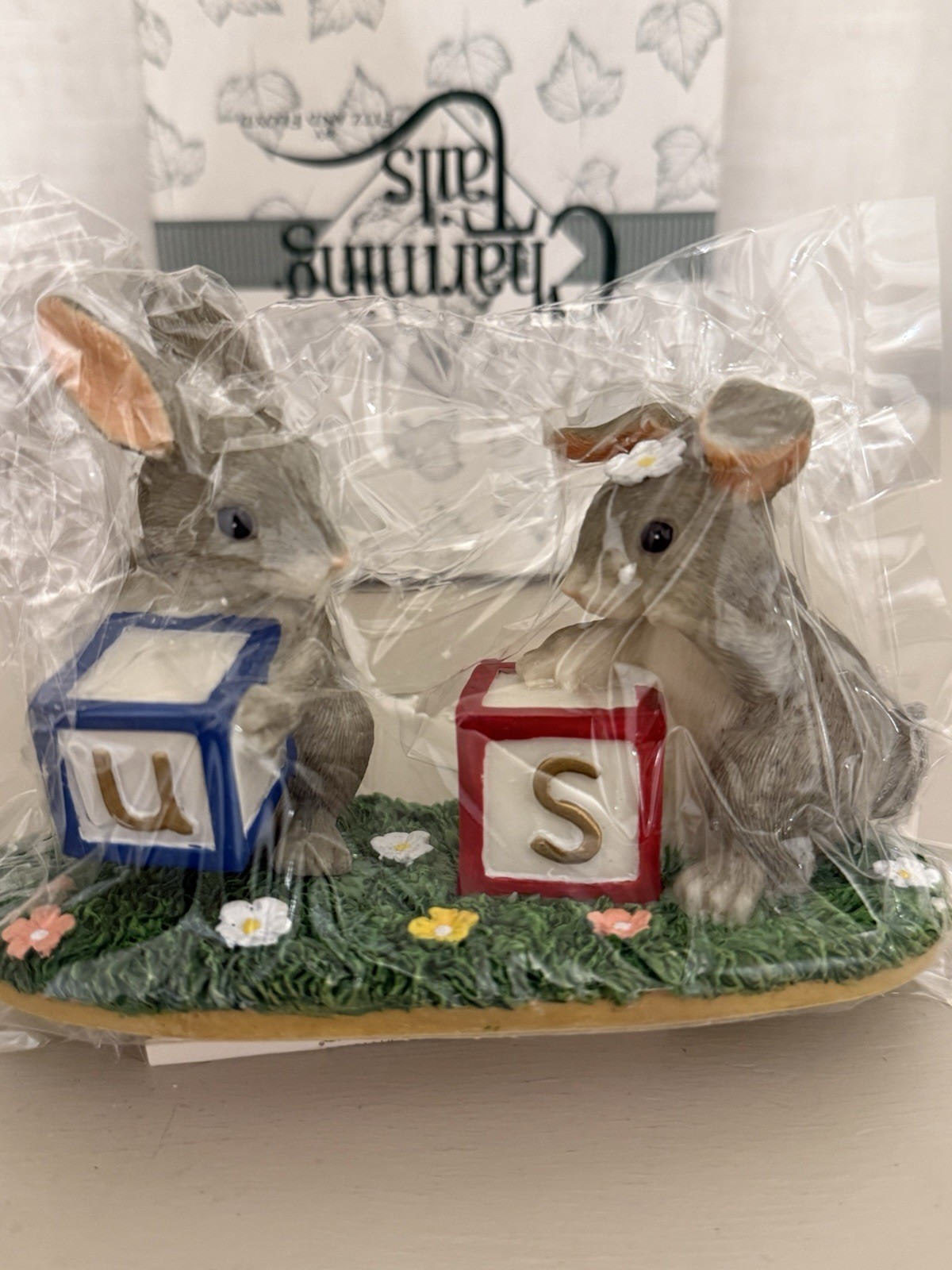 Charming Tails “There’s No US Without U” Fitz & Floyd 89/703 Rabbit Figurine NIB