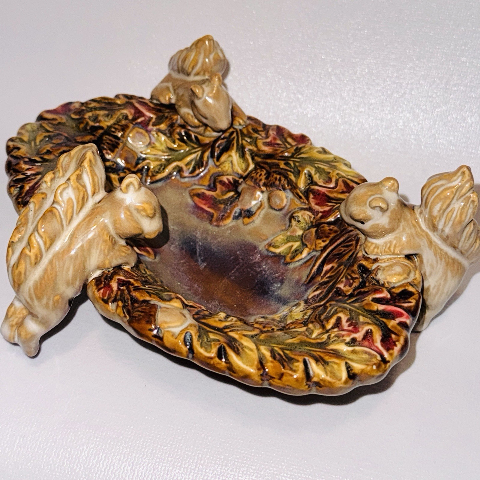 Ceramic Squirrels Footed Dish Playing In Leaves Fall Autumn Animals
