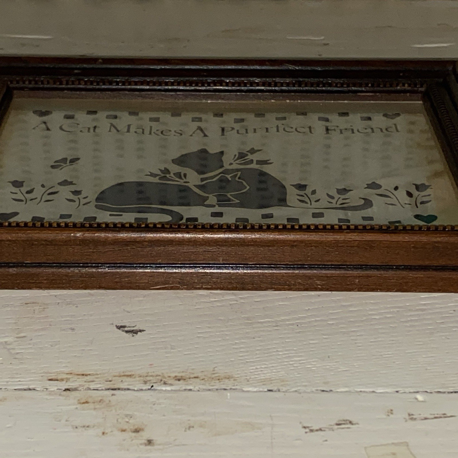 VTG Figi Graphics Country Cuts Scherenschnitte Cat Makes A Perfect Friend Framed
