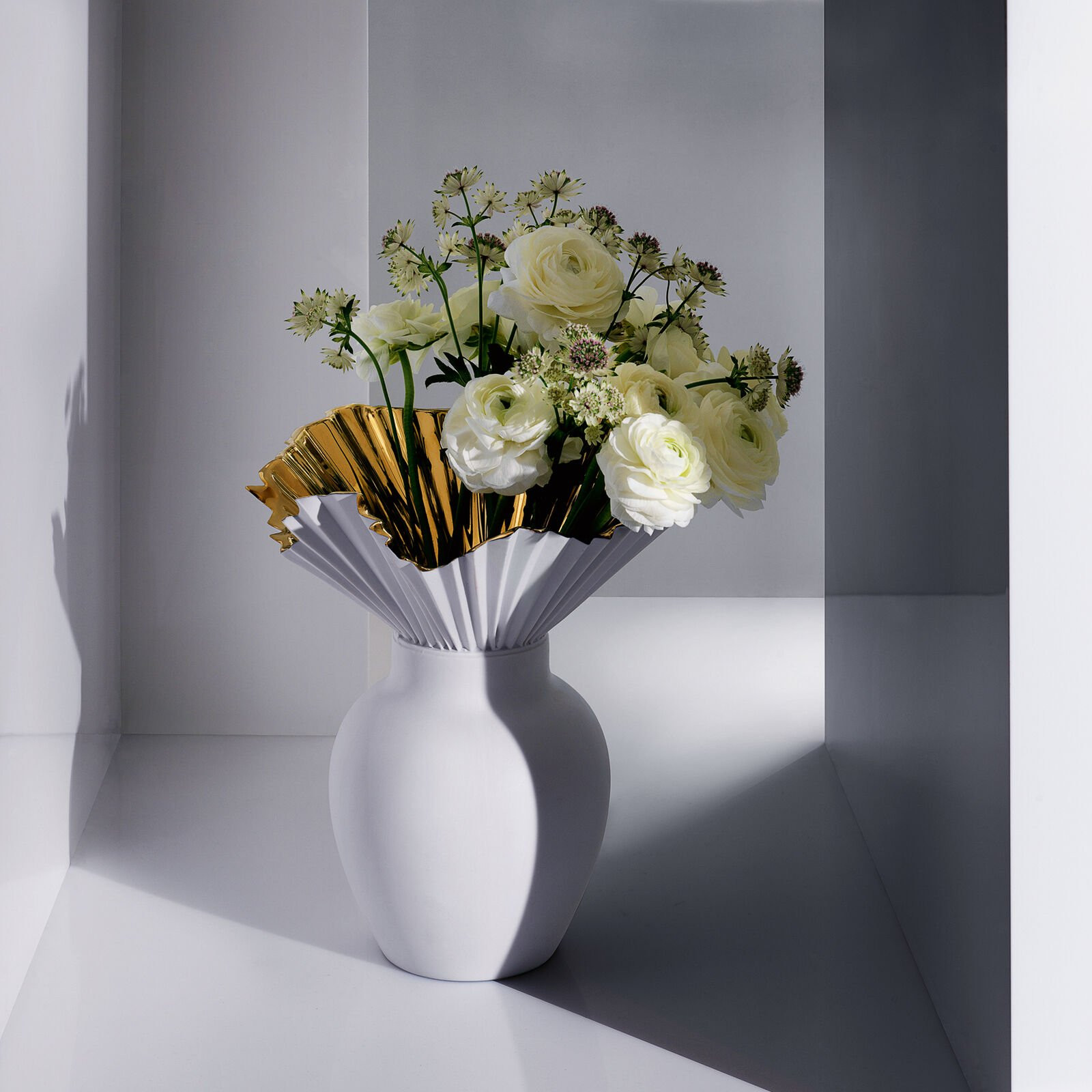 ​Rosenthal Falda Gold Titanised Vase 27 cm / 10.75 in Porcelain Designer Vase