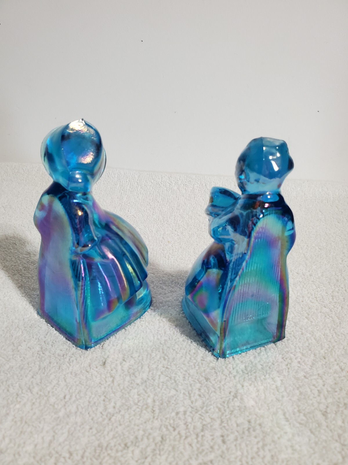 Vintage Wheaton Iridescent Blue Carnival Glass Boy And Girl Bookends