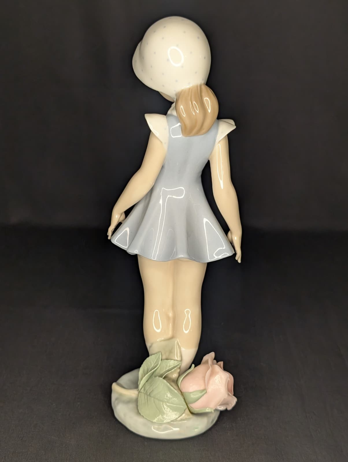 Rare Retired Vintage Lladro Candid #5039 Girl Figurine 9.5″ Spain
