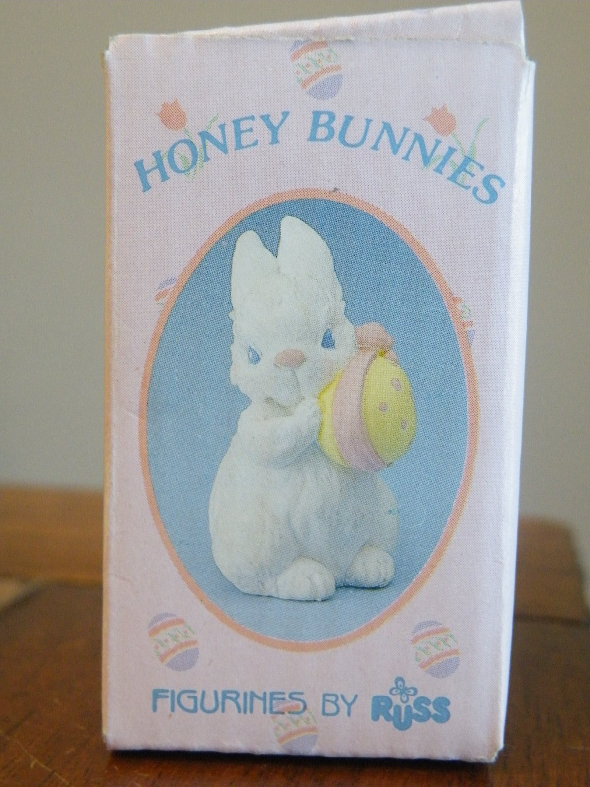 VINTAGE mini 2” EASTER Bunny Rabbit w Egg FIGURINE Honey Bunnies RUSS in BOX