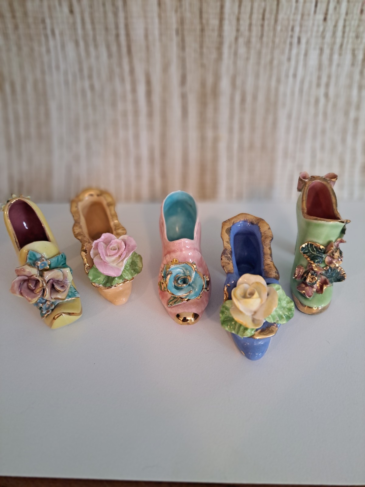 Lot of 5~Vintage Shoe Collectibles – multi-colors 🎀