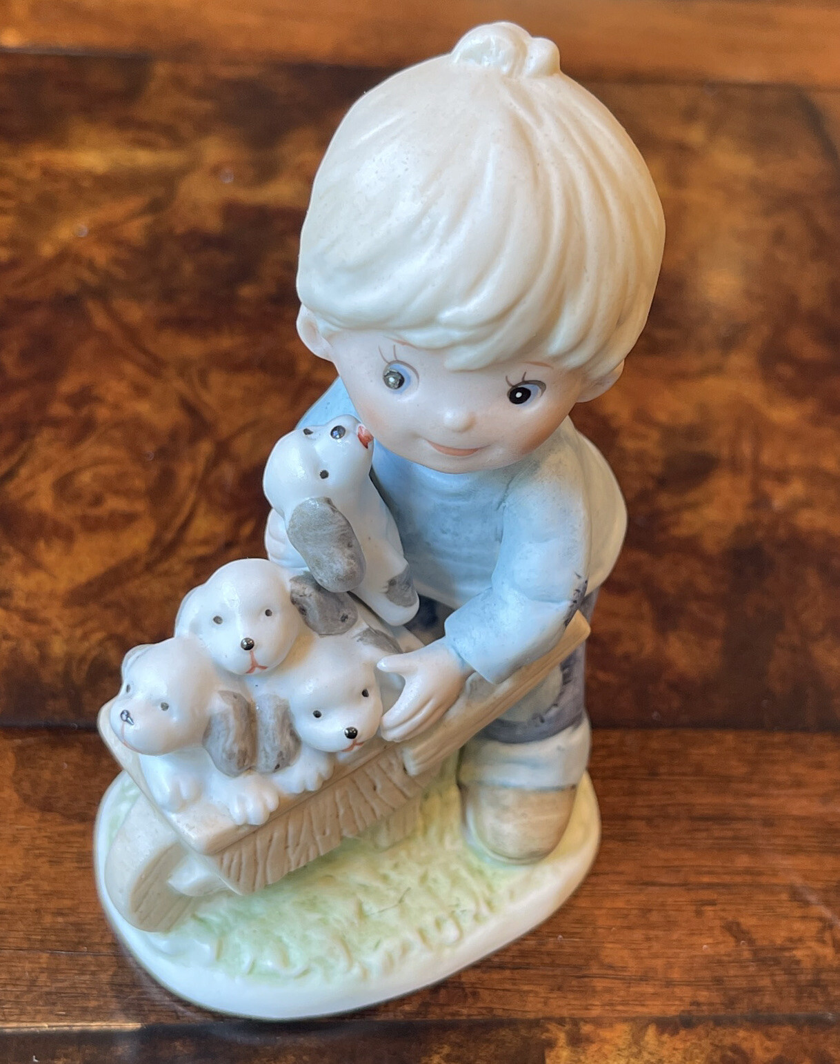 Vintage Homco #1402 Porcelain 4.75 Inch Blonde Boy Wheelbarrow Full Of Puppies