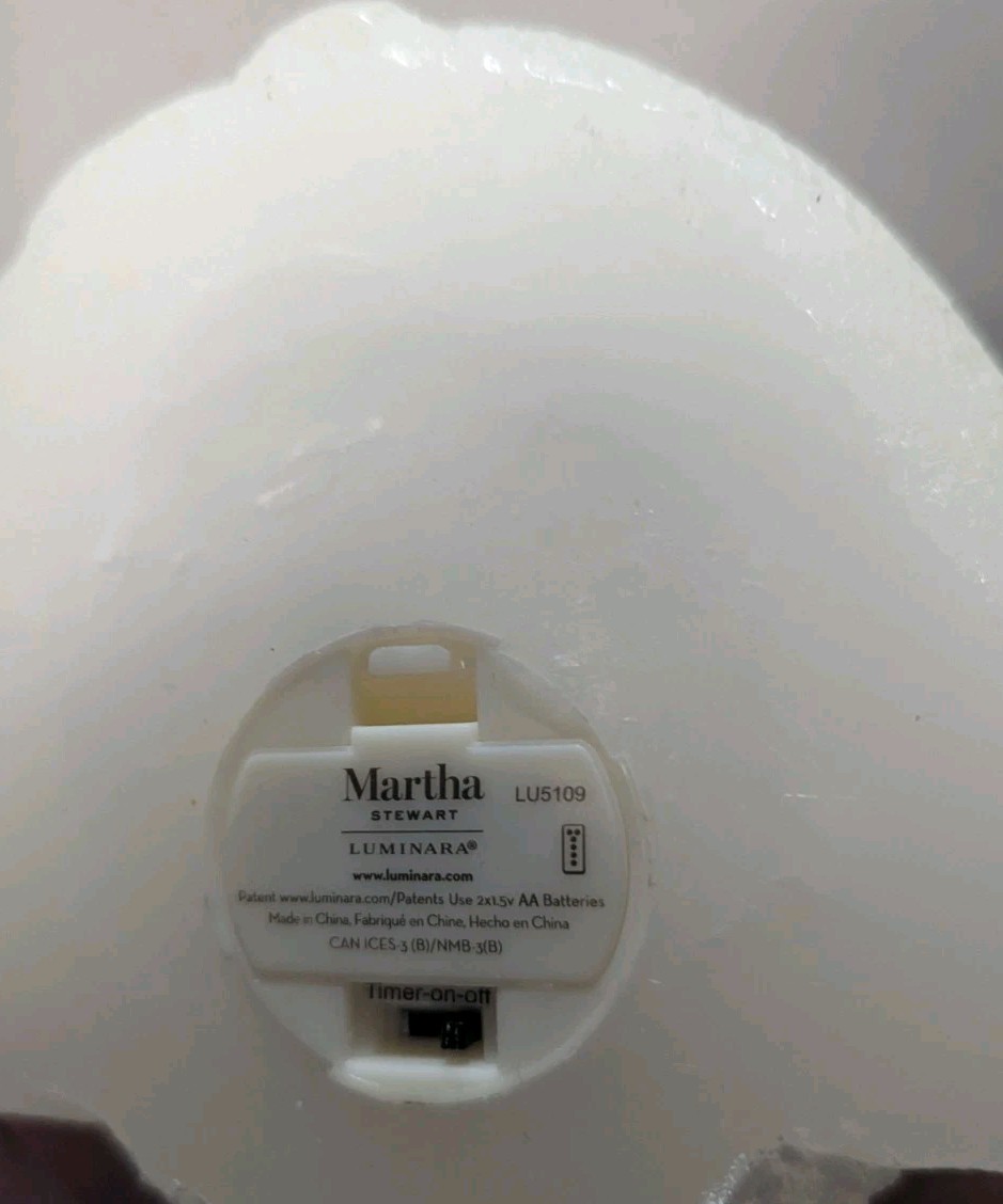 Martha Stewart Flameless Sitting Polar Bear Figural Timer Mode Fake Candle Look