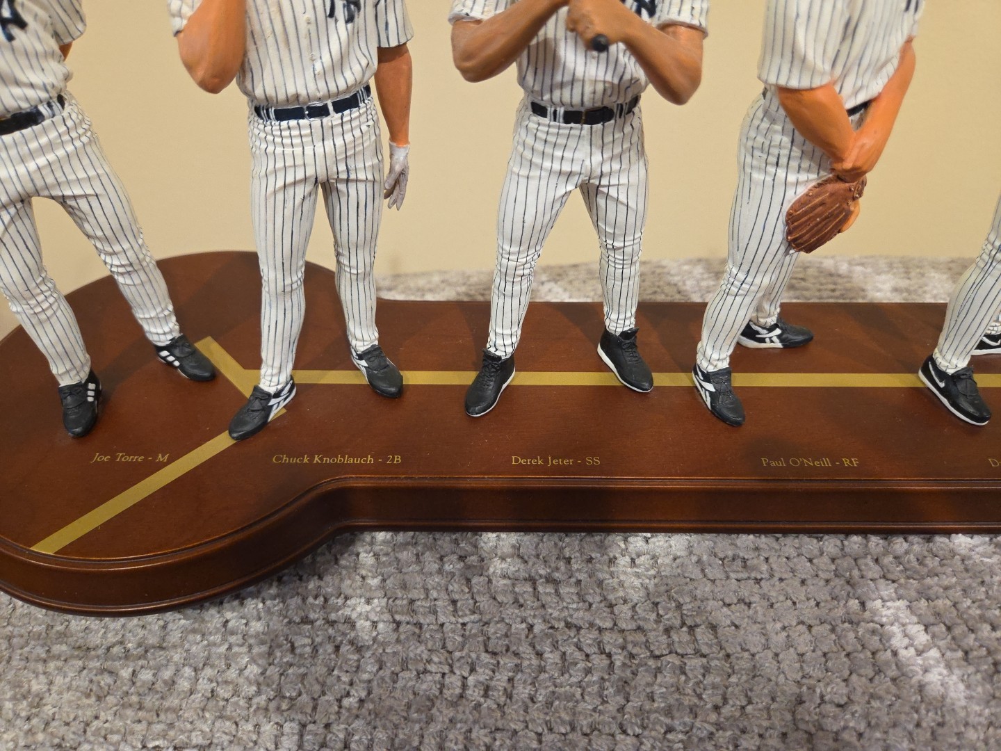 DANBURY MINT 1998 NEW YORK YANKEES TEAM LINE UP 10 FIGURE SET COLLECTIBLE VNTAGE