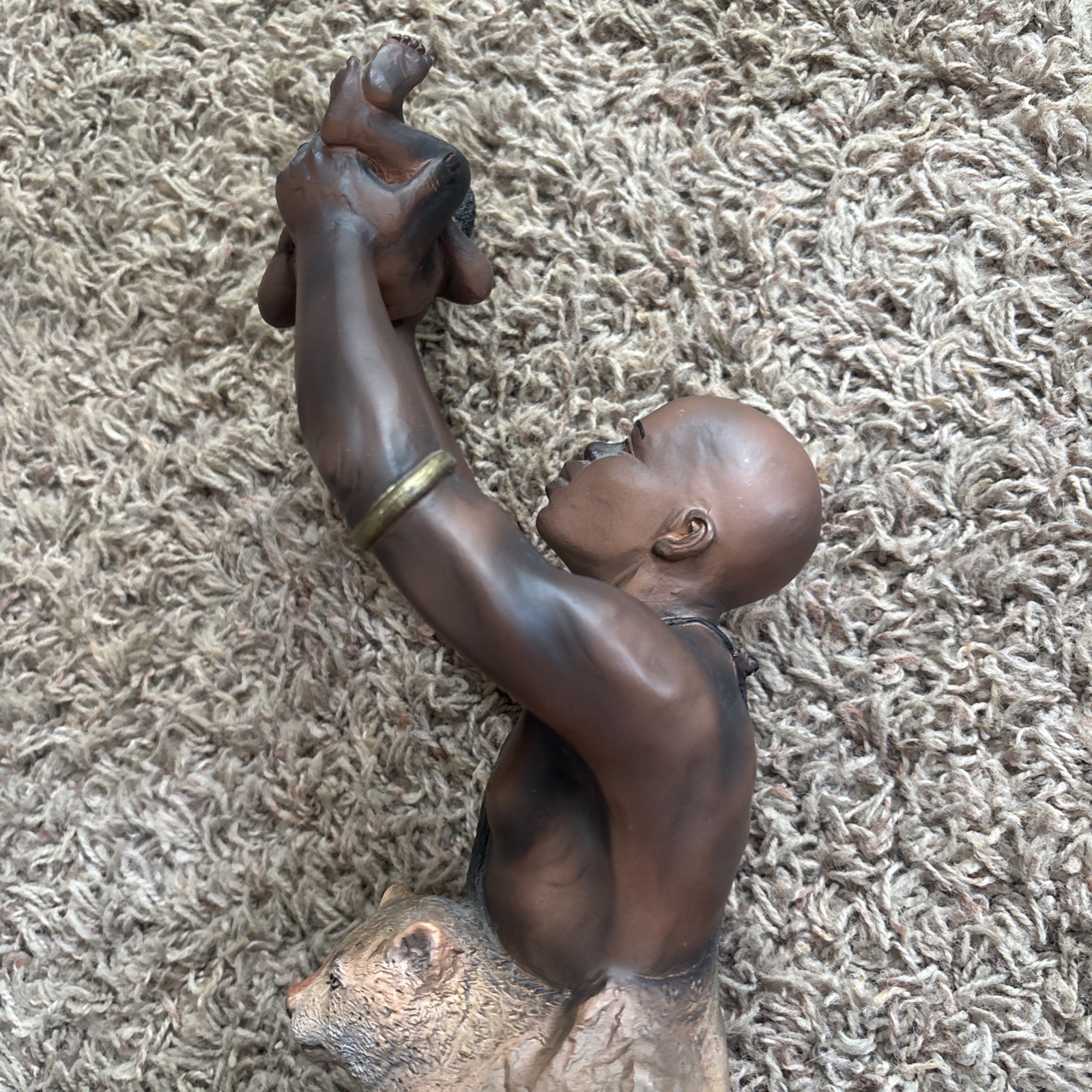 Dave Grossman Creations Legacy Series Figurine 1998 African man with Child 517