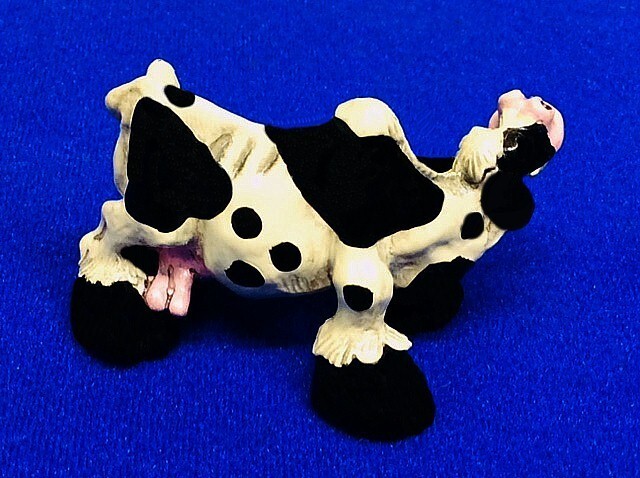 Black COW ~ Artist JOHN Raya ~ Beasties of the Kingdom Figurine 1990