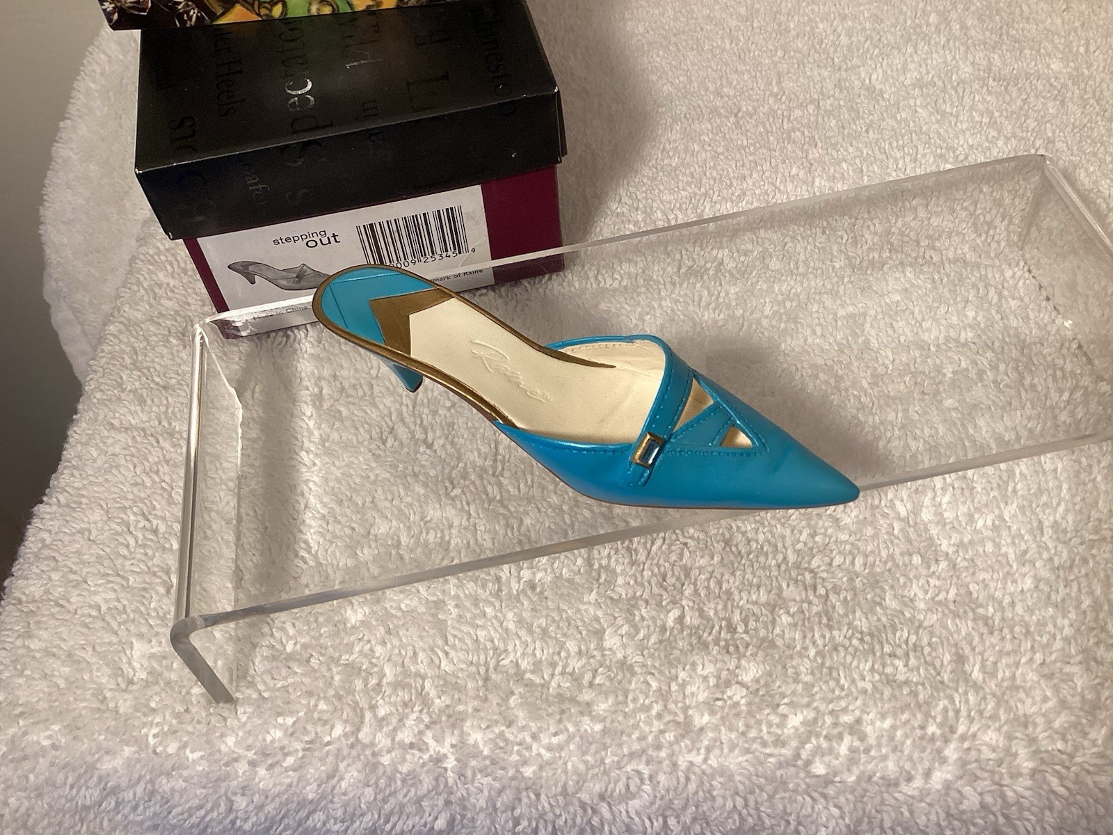 Just The Right Shoe Called “Material Girl”