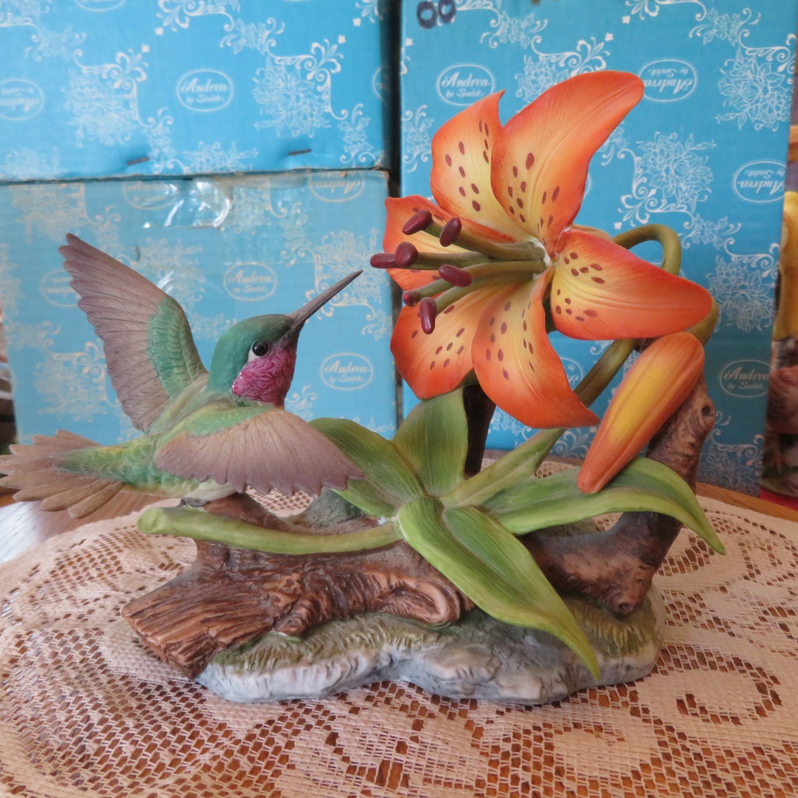 ANDREA BY SADEK HUMMINGBIRD with TIGER LILY #7793 MADE IN JAPAN (repaired) RARE