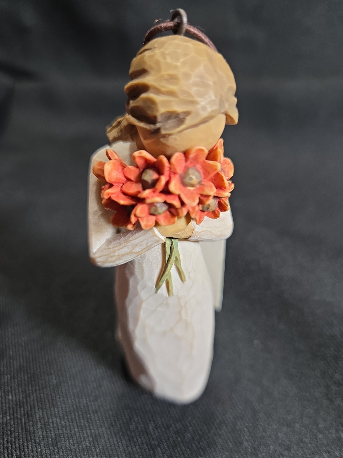 Willow Tree “Surrounded by Love” Figurine by Susan Lordi Hand Painted Resin 2009