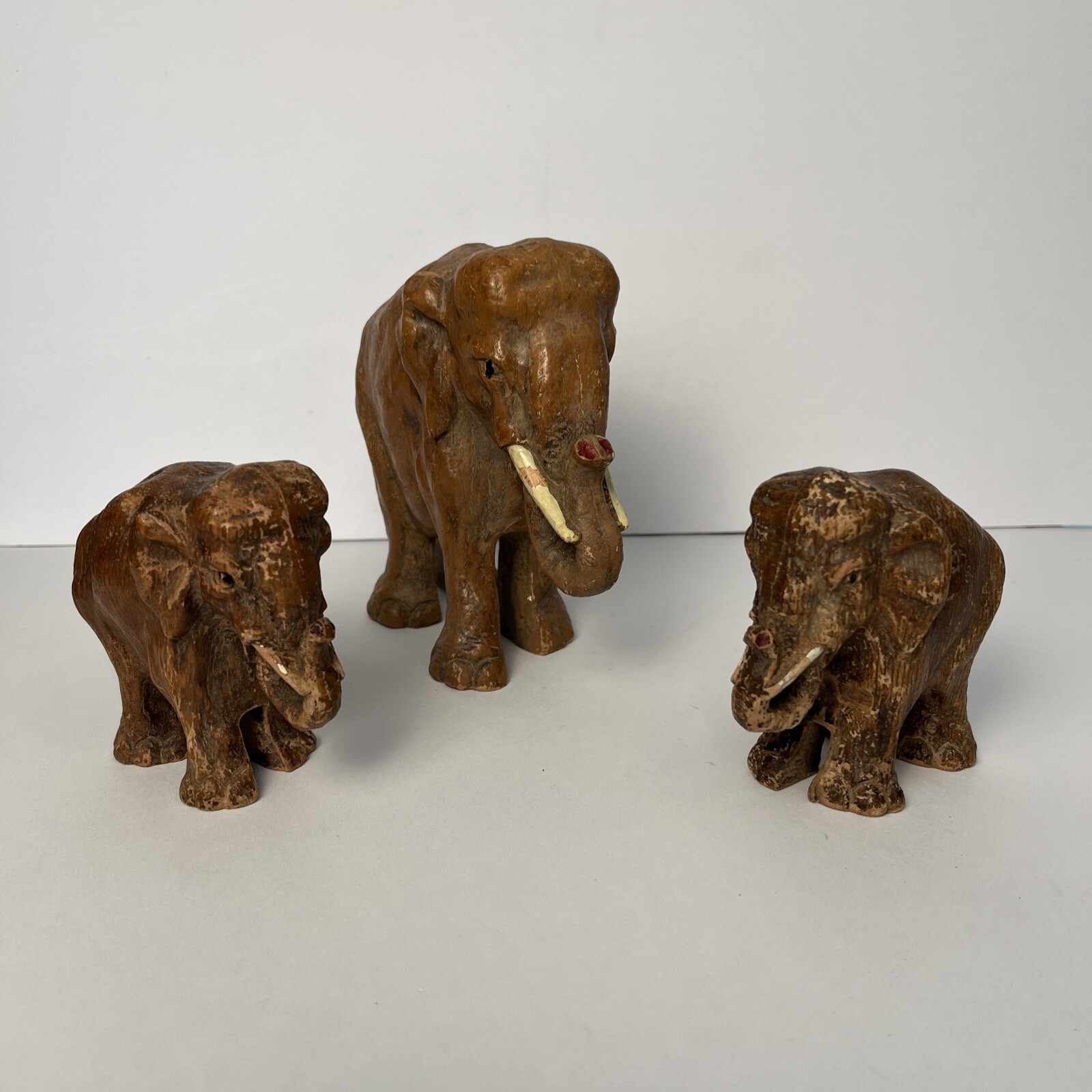 Vintage Hand Carved Sirocco Wood Composite Elephant Family Figurines Read