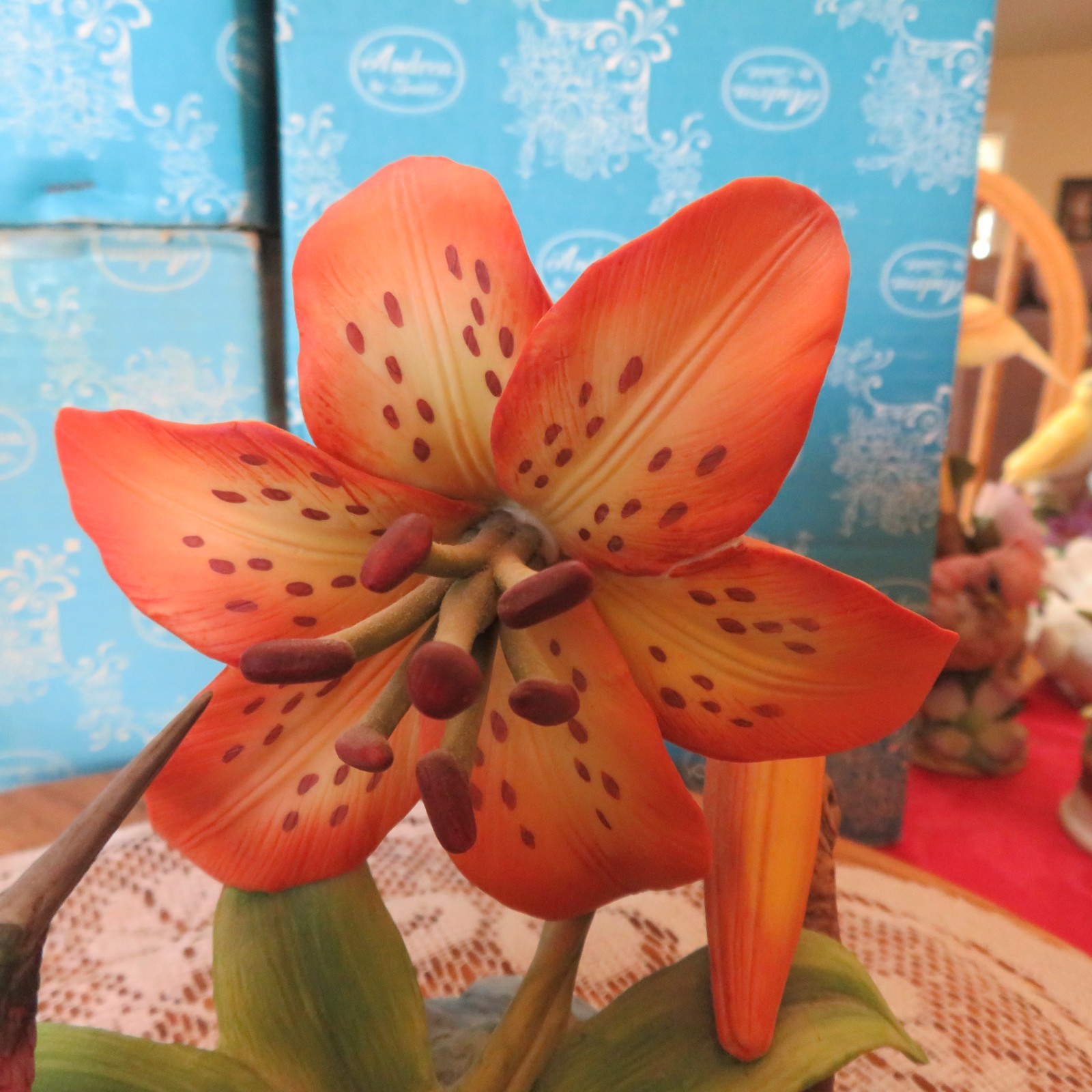 ANDREA BY SADEK HUMMINGBIRD with TIGER LILY #7793 MADE IN JAPAN (repaired) RARE