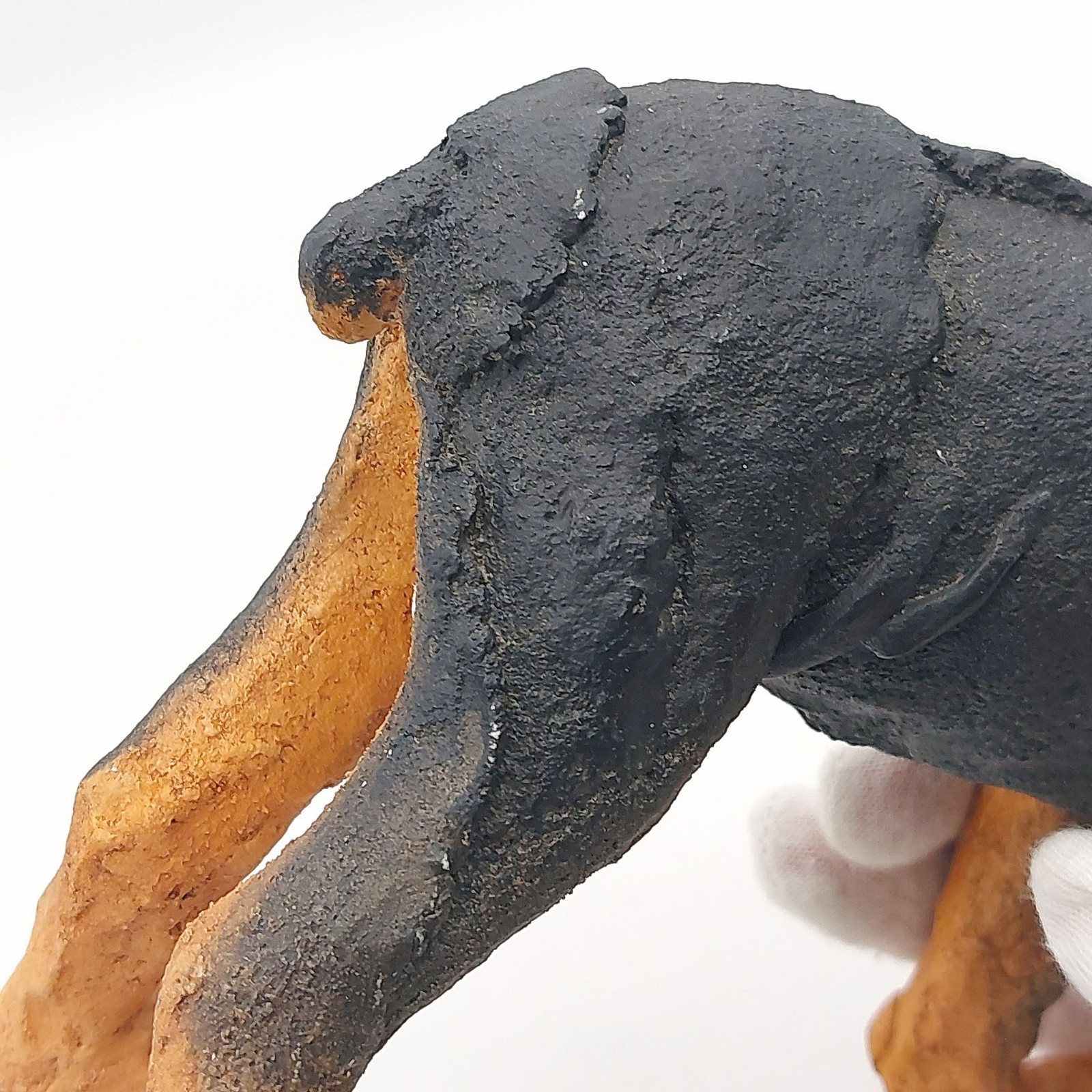 Country Artists 2001 A Breed Apart Rottweiler #70010 Dog Figurine 7.5″